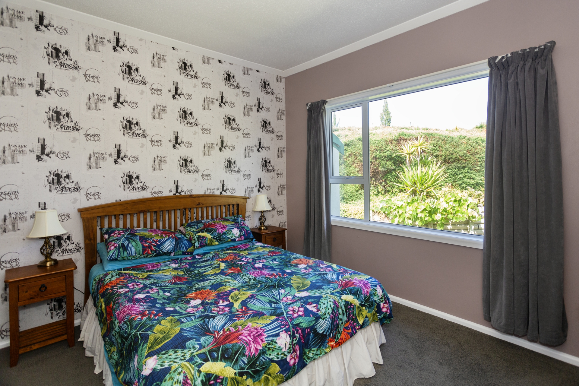 234 Whiterocks Road, WESTON