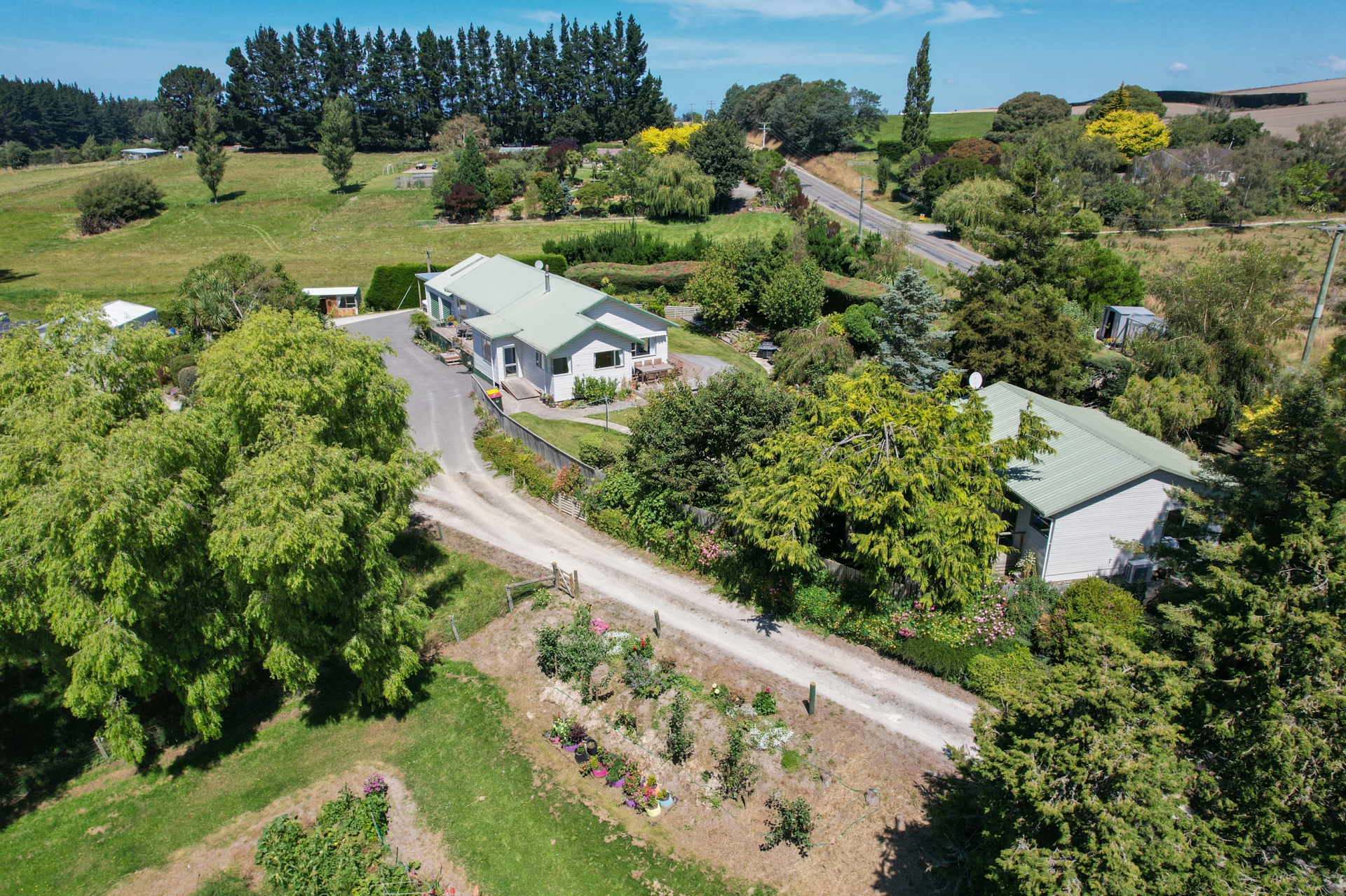 234 Whiterocks Road, WESTON