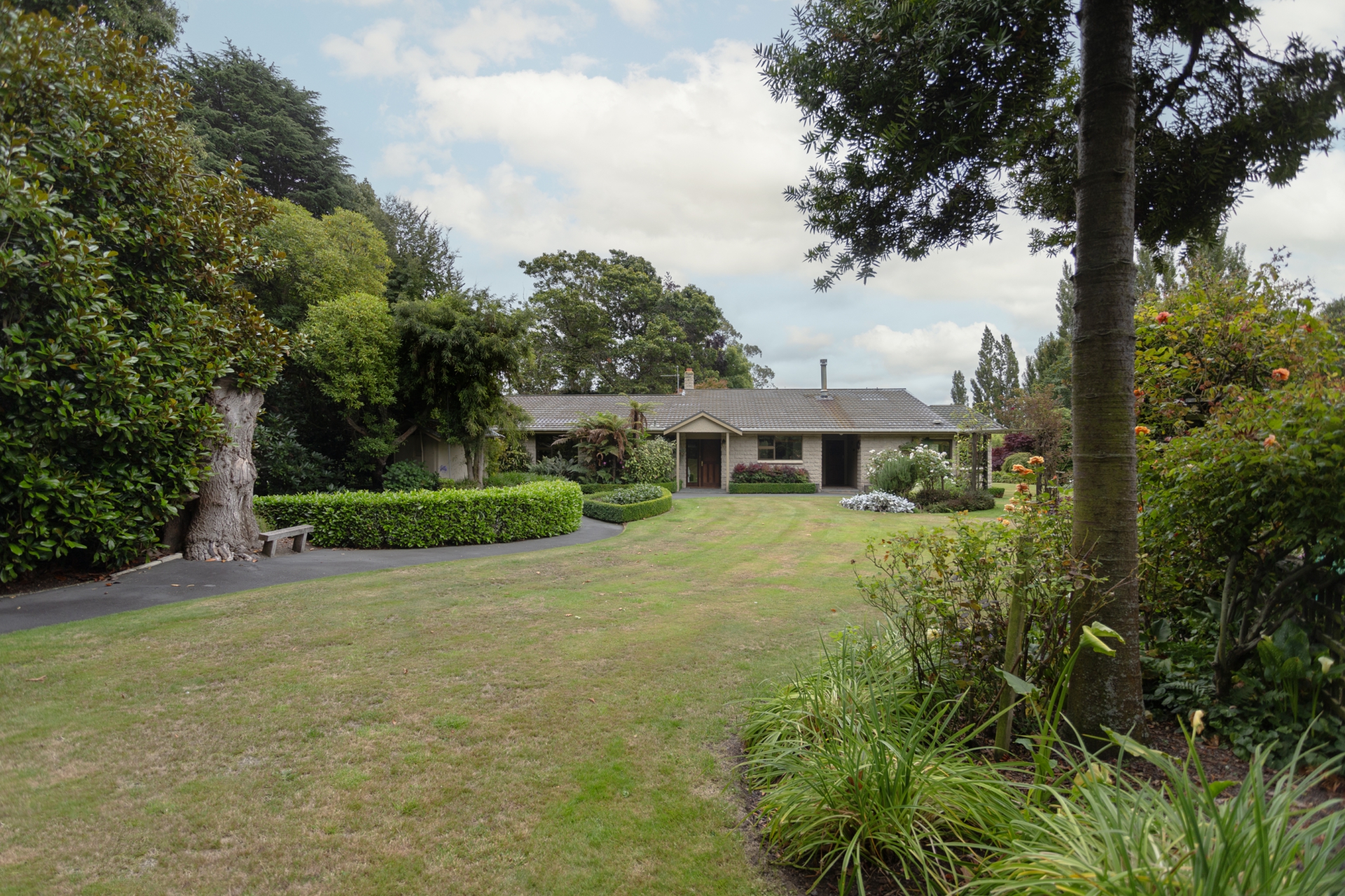 53 Horse Gully Road, PAPAKAIO
