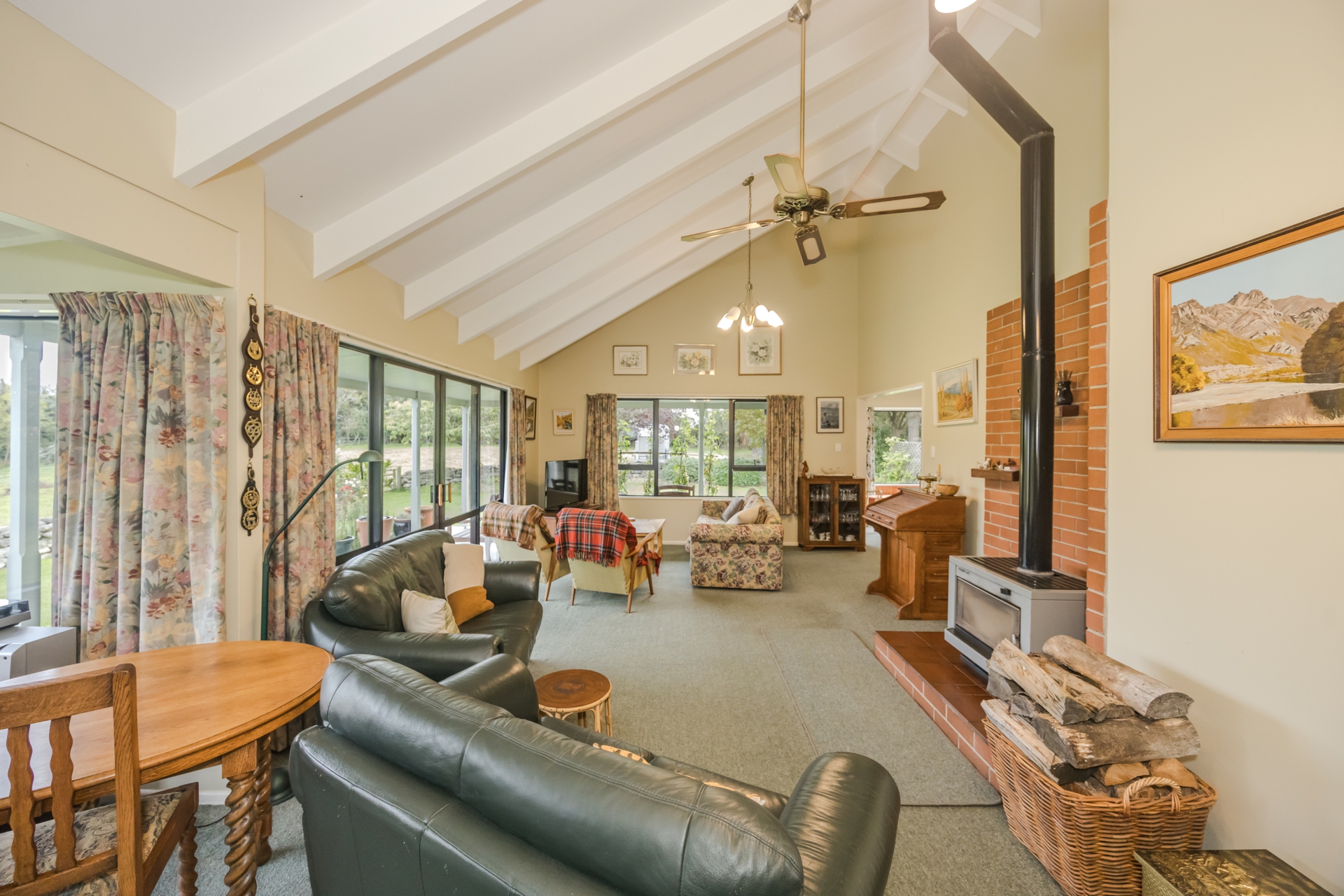 376 Awamoa Road, AWAMOA