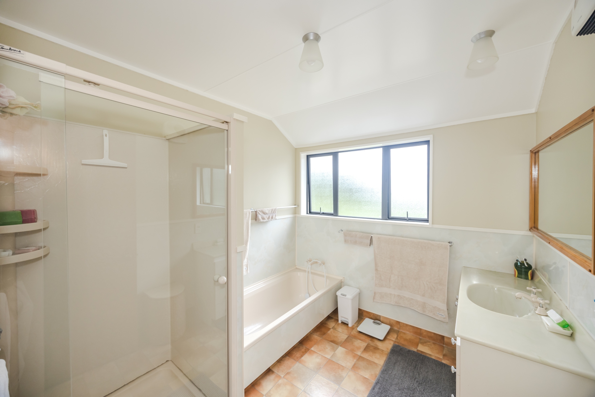 376 Awamoa Road, AWAMOA