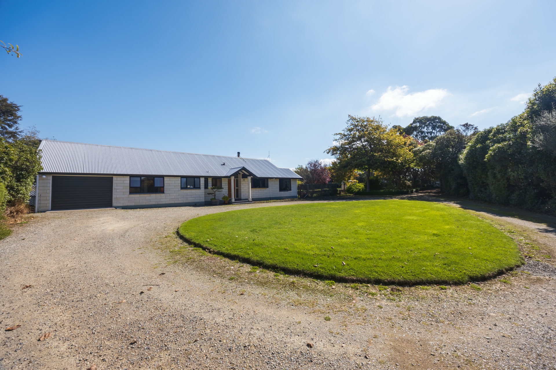 376 Awamoa Road, AWAMOA