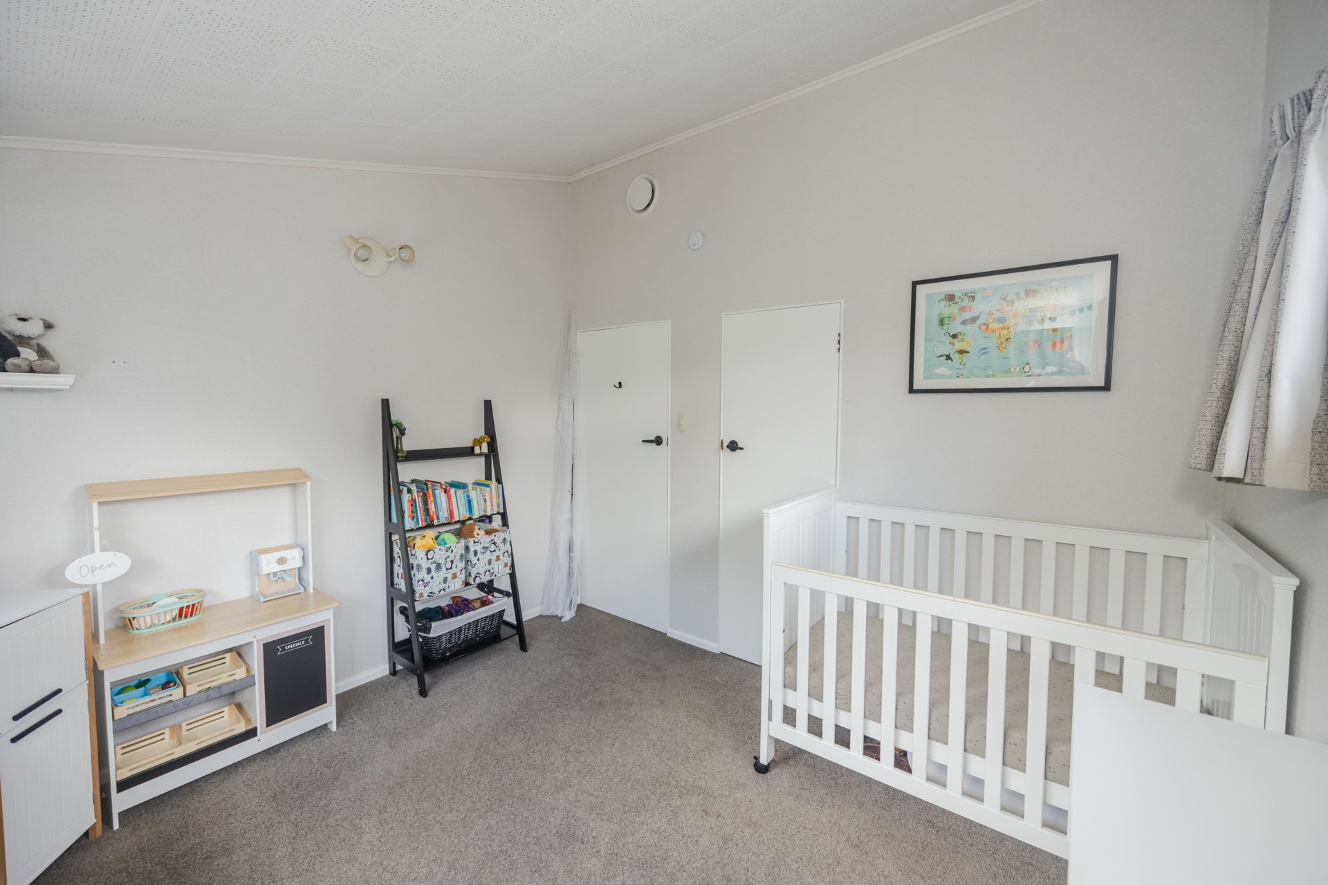 128 Perth Street, HOLMES HILL