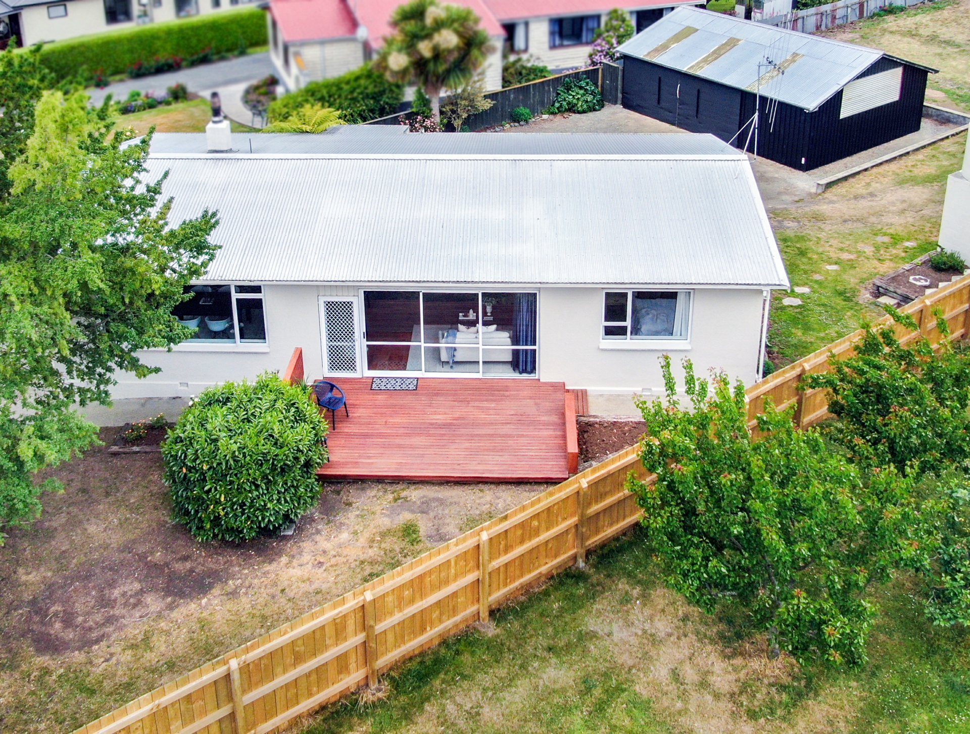 43 Main Street, WESTON