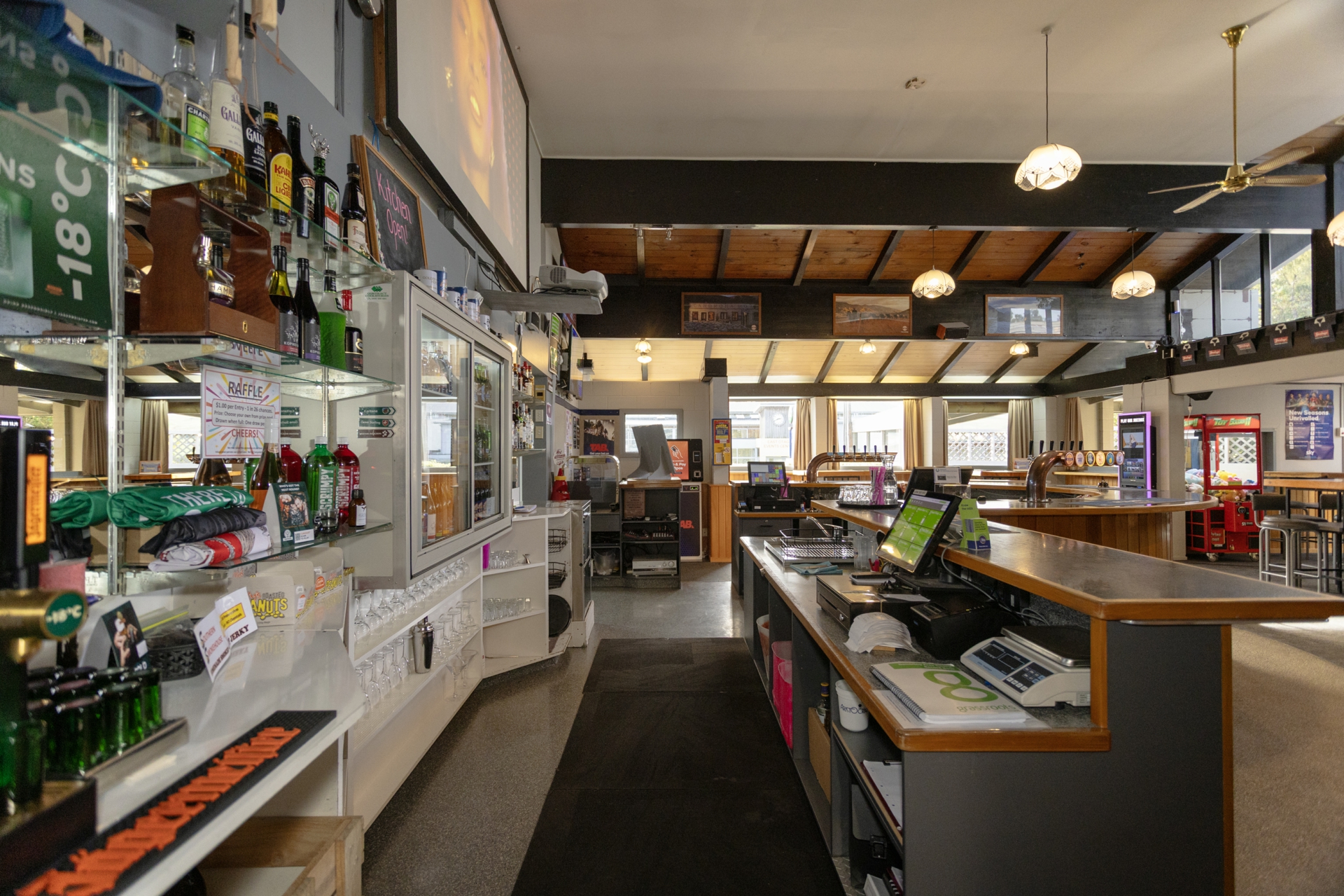 198 Main Road, WAIKOUAITI