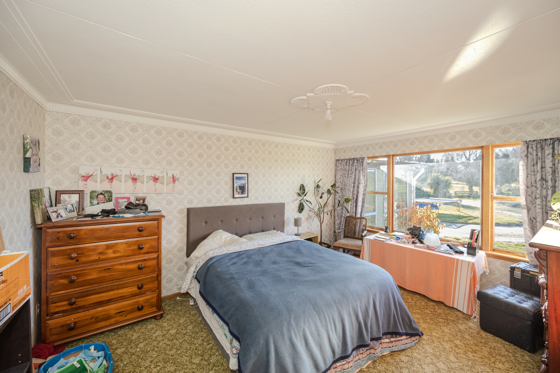 27 Bulleid Road, DEBORAH