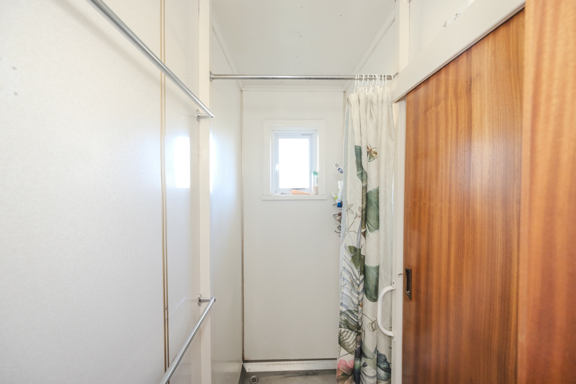 27 Bulleid Road, DEBORAH