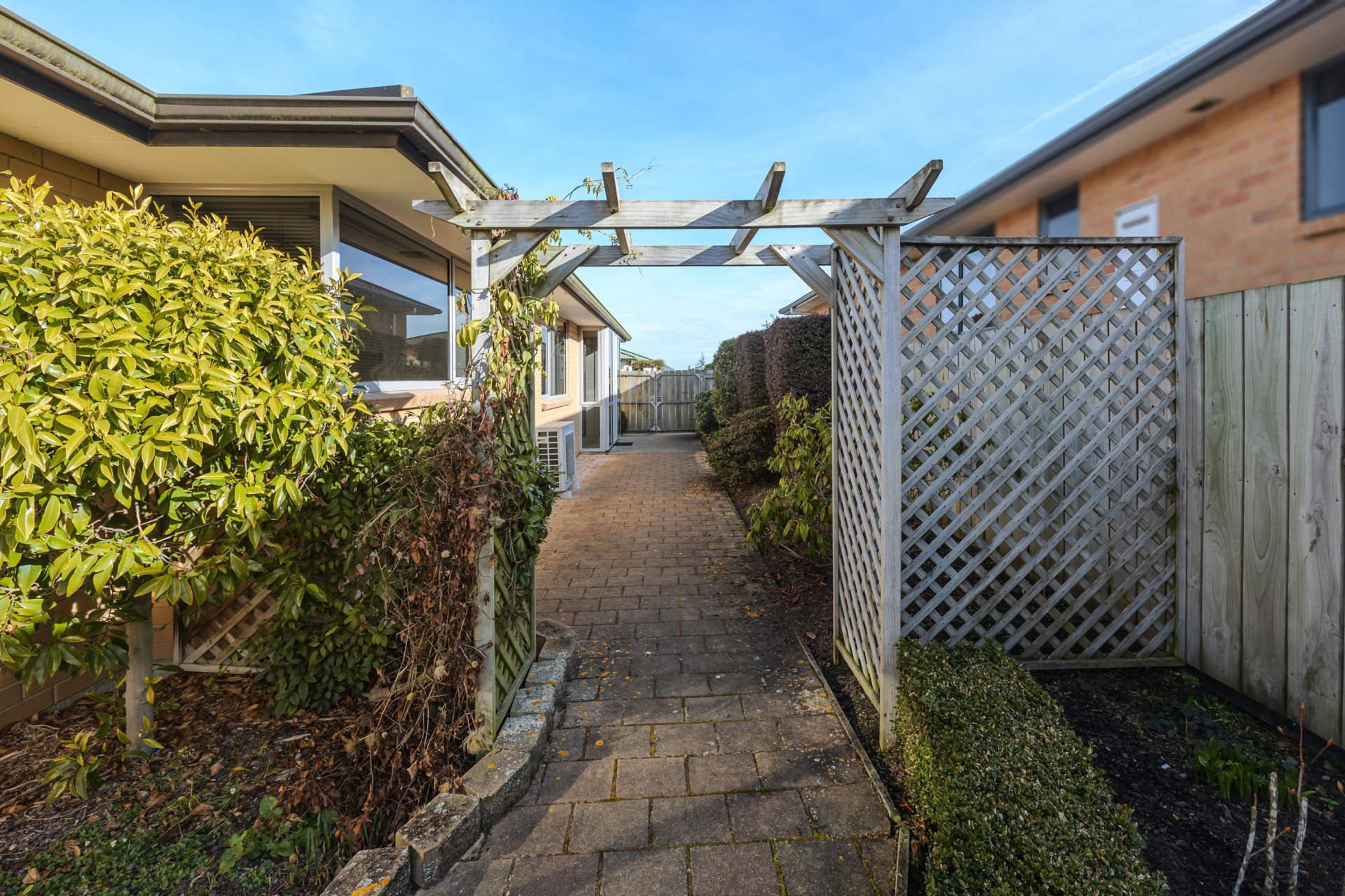 8/92 Perth Street, SOUTH HILL