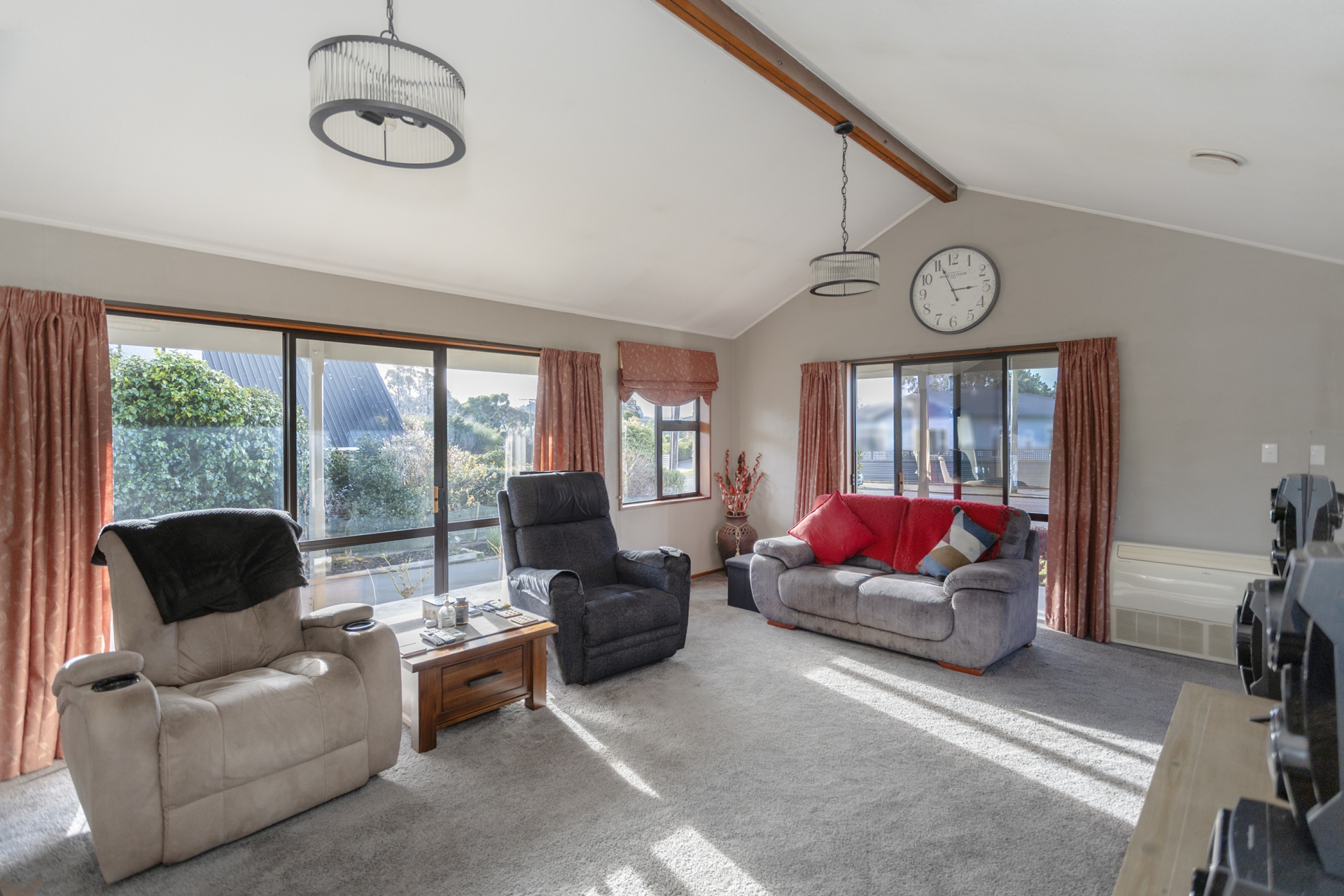 34 Oban Street, HOLMES HILL