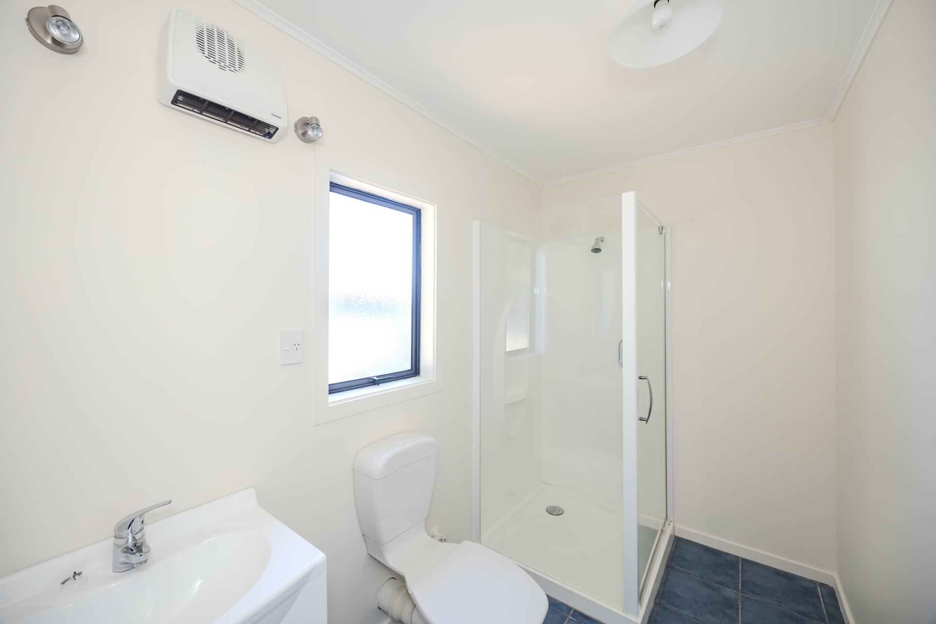 16A Chambers Street, KAKANUI
