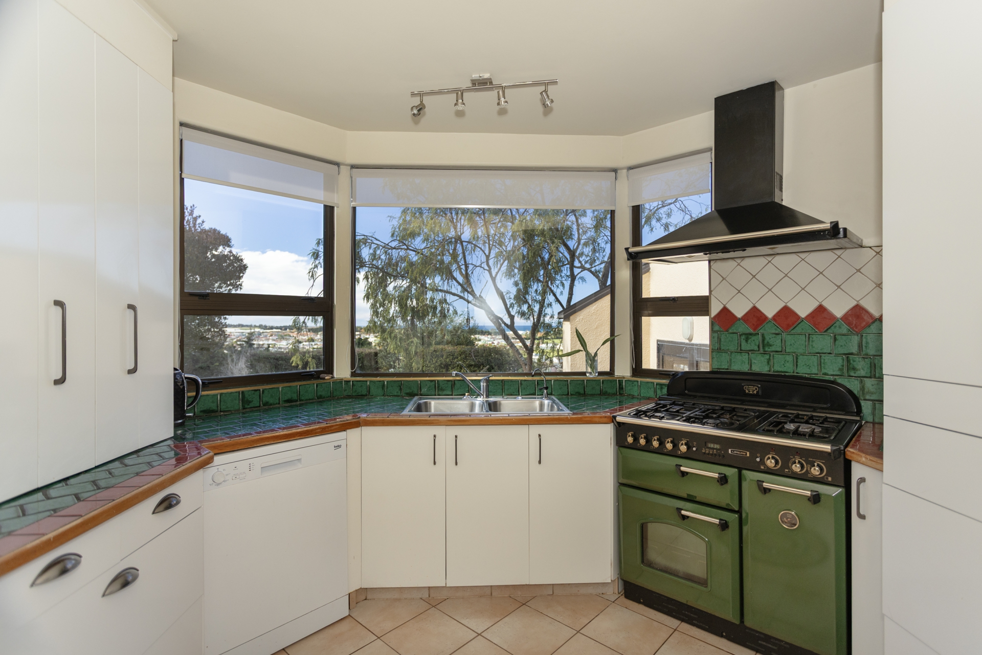 16 Slade Street, OAMARU NORTH