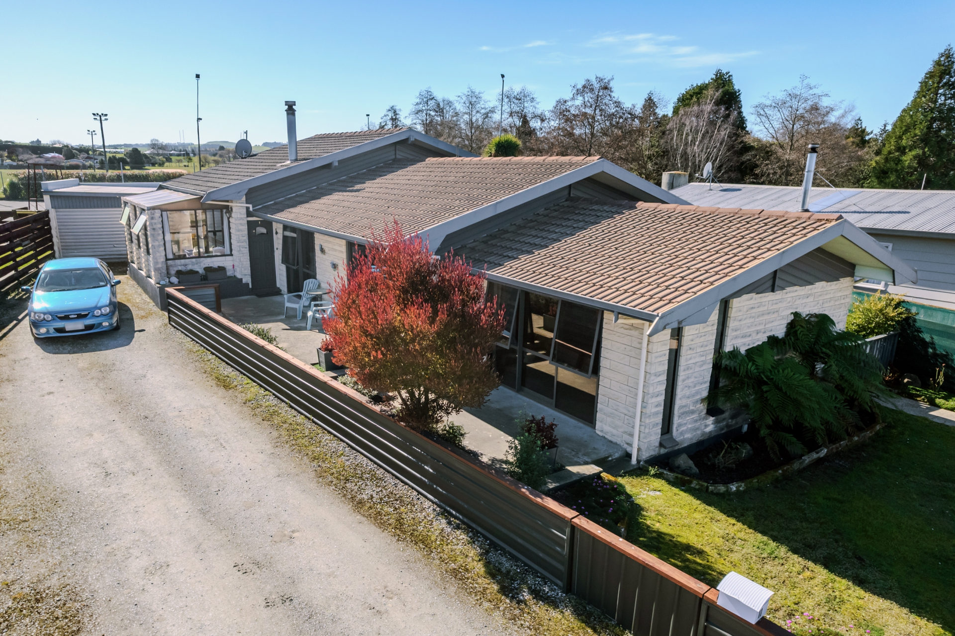 11 Charles Street, WESTON
