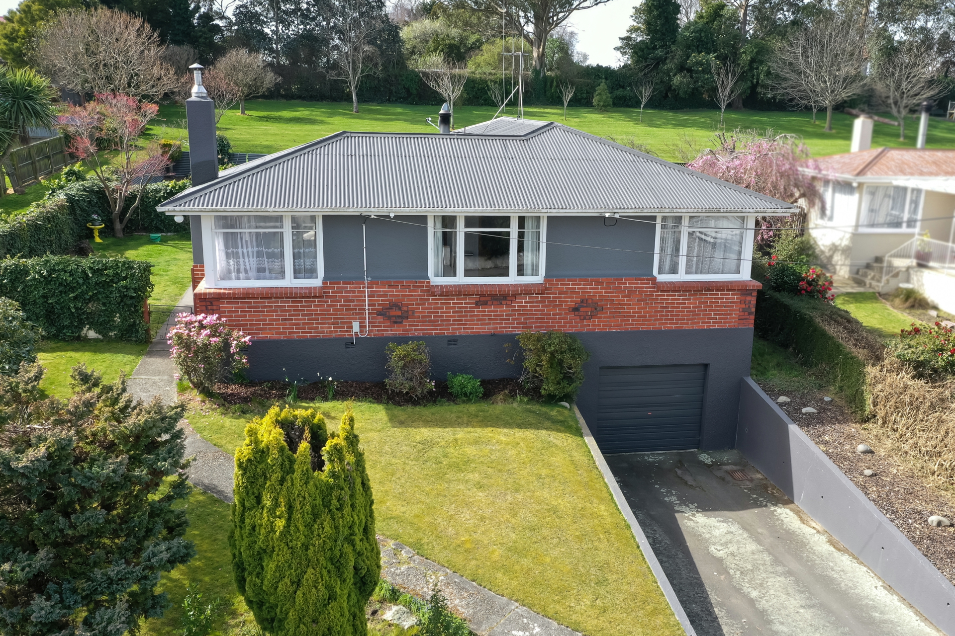 18 Oxford Street, HOLMES HILL