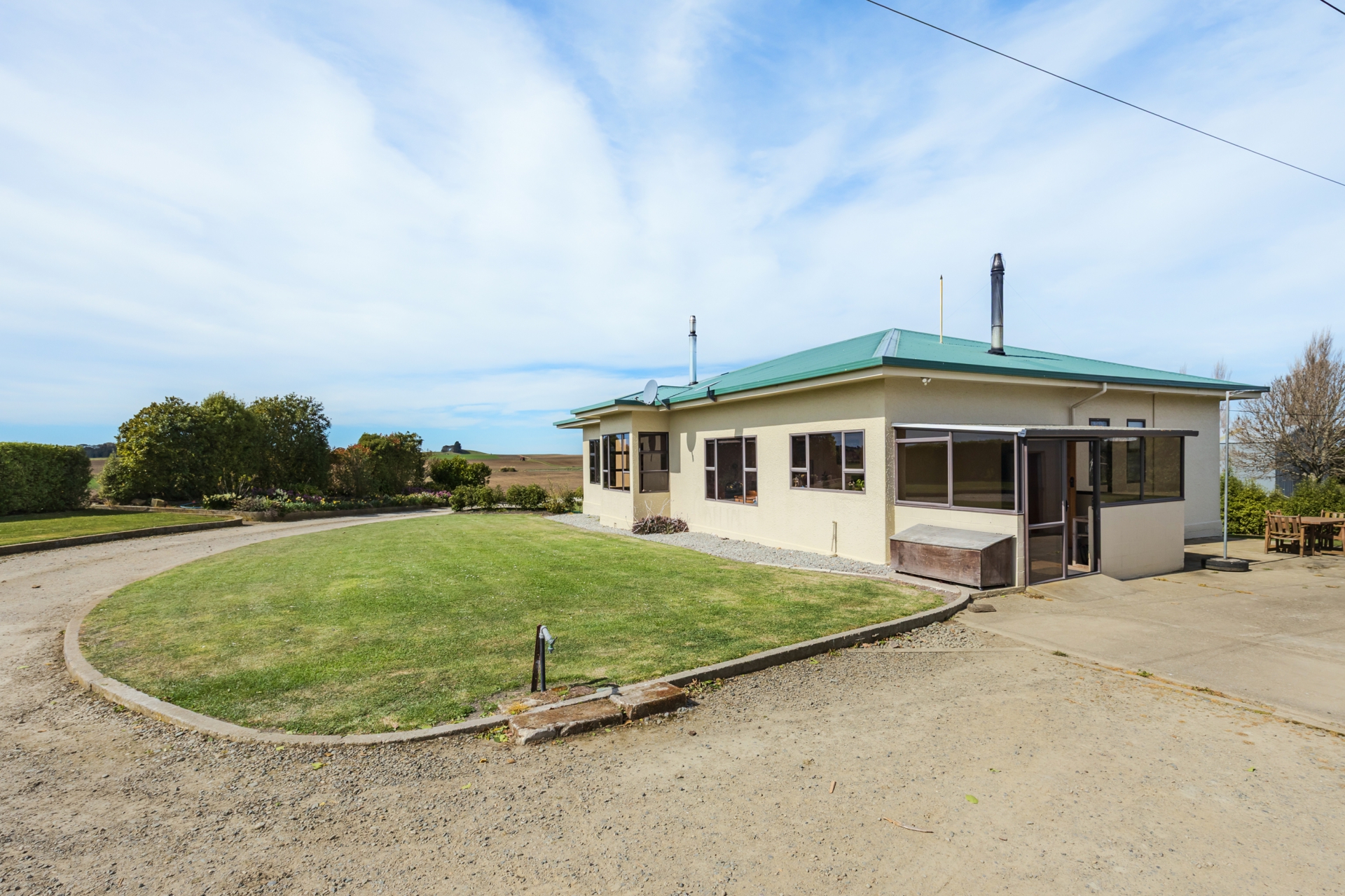 26 Springfield Road, Totara