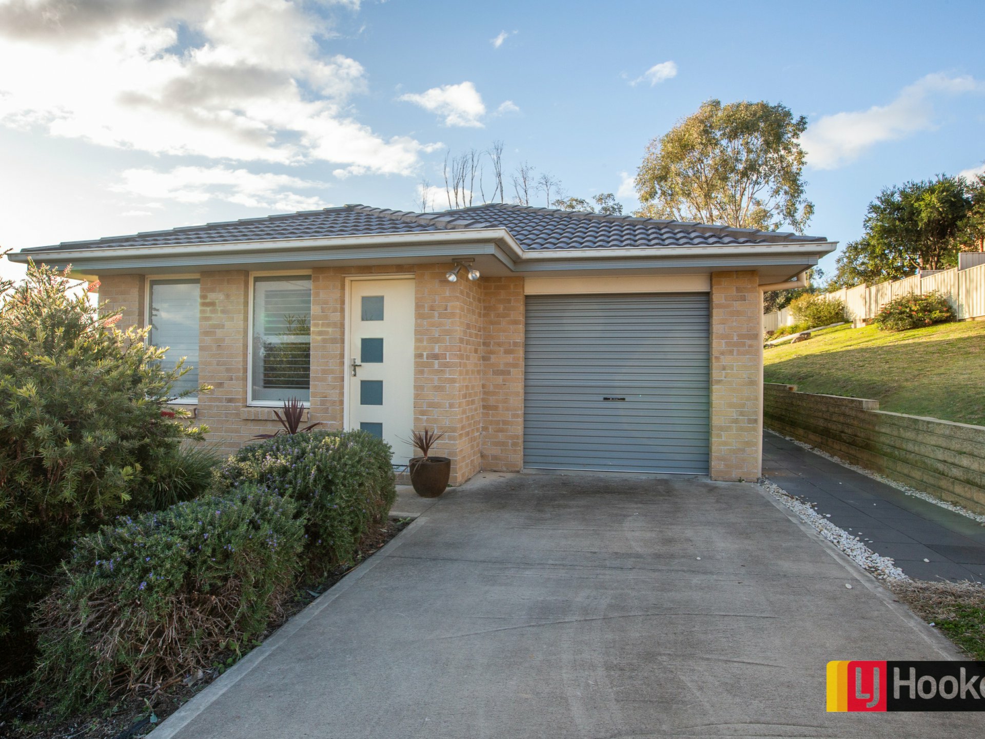 3 Grevillea Place, OXLEY VALE