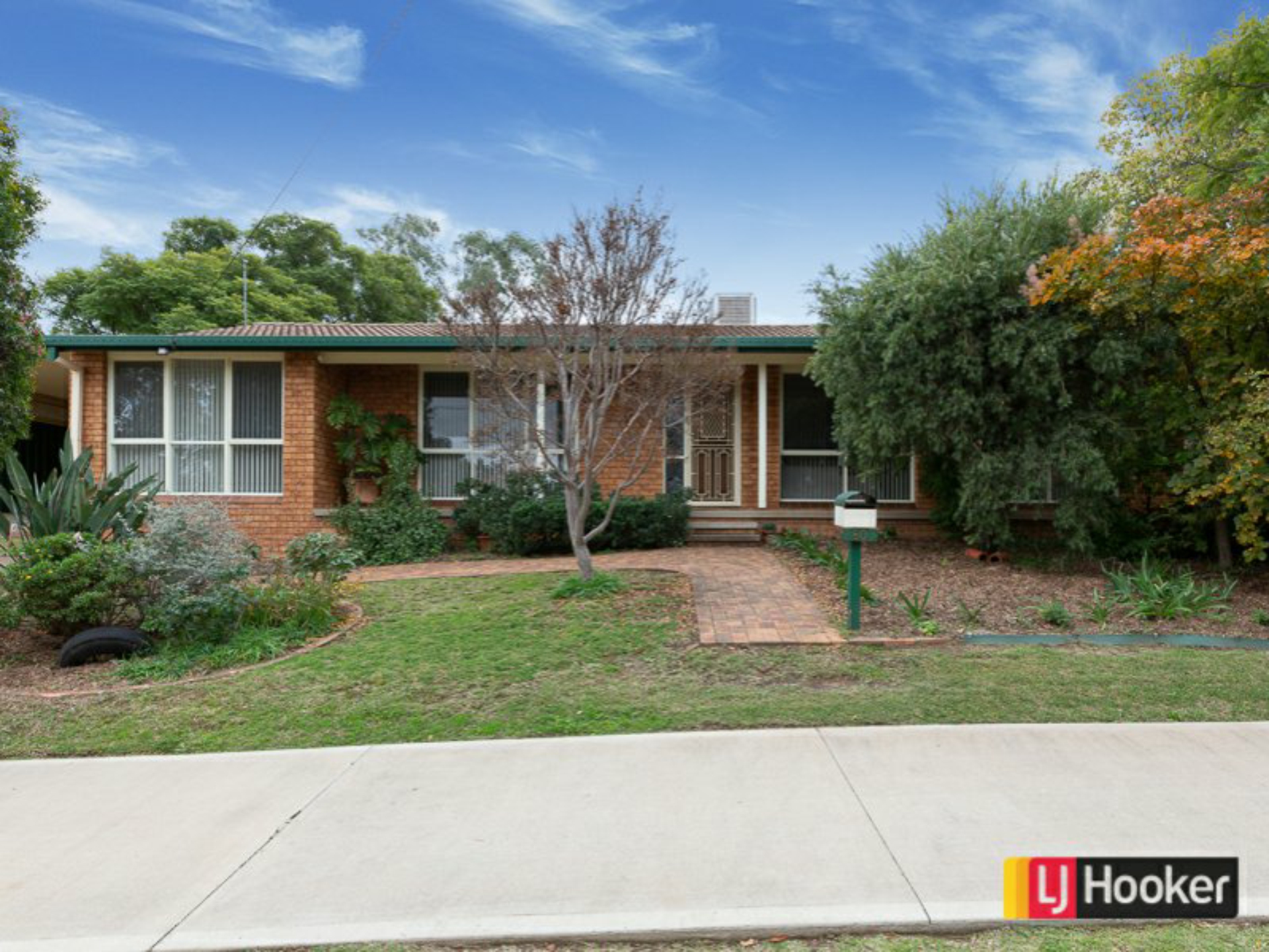 80 Johnston Street North Tamworth NSW - Property Details - LJ Hooker