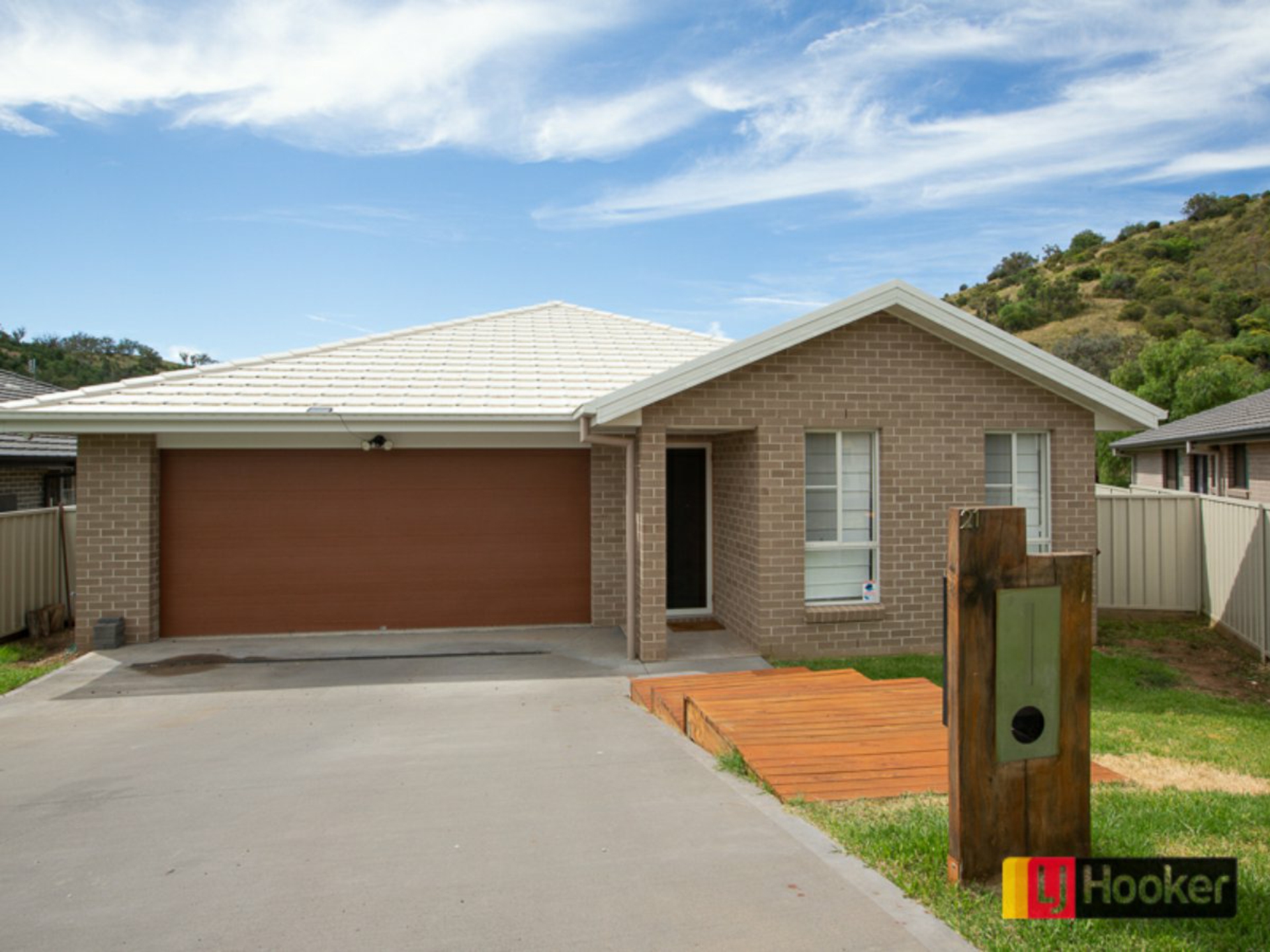 21 Scarborough Close, NORTH TAMWORTH