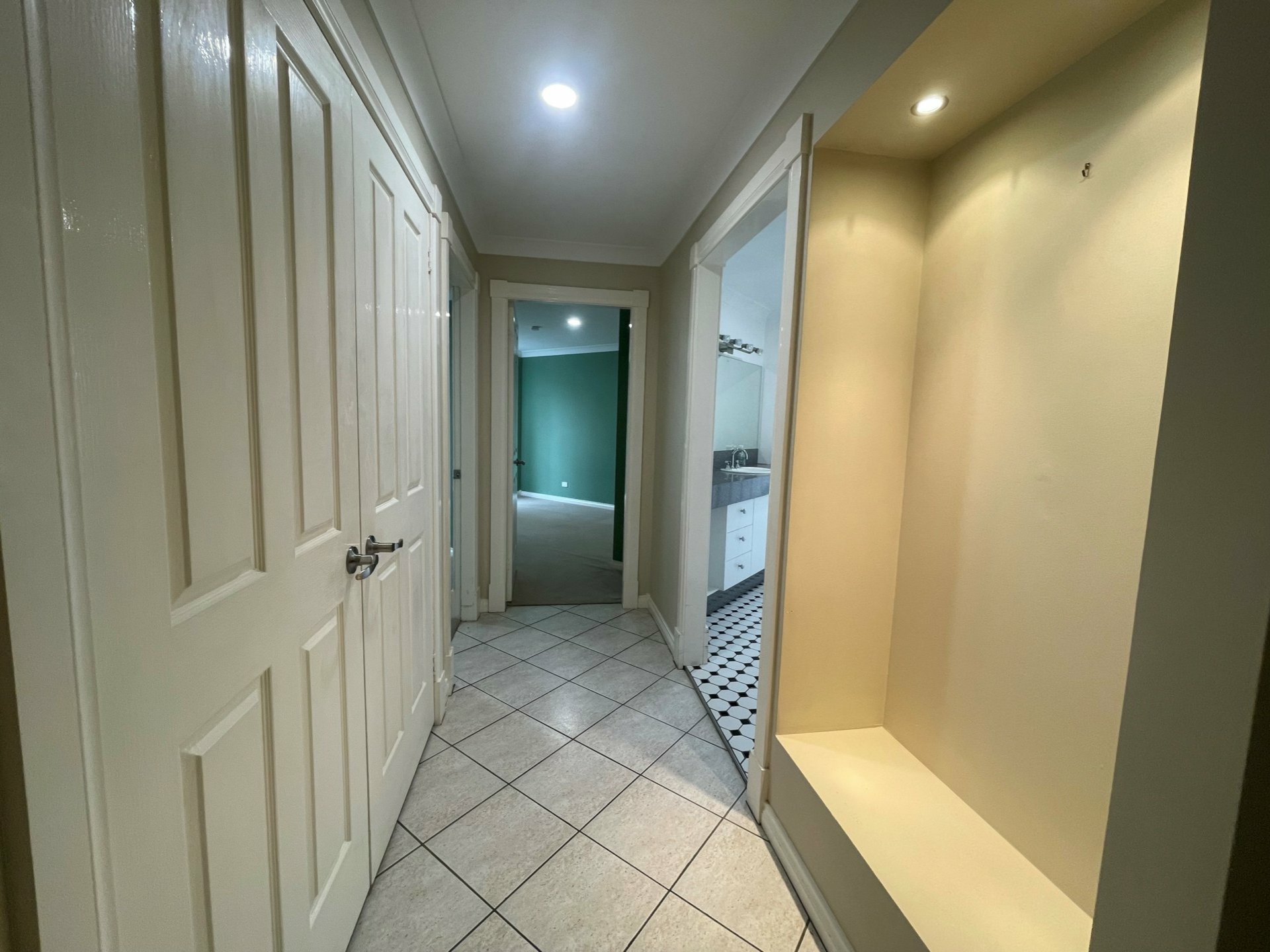 2 Matilda Place, HILLVUE