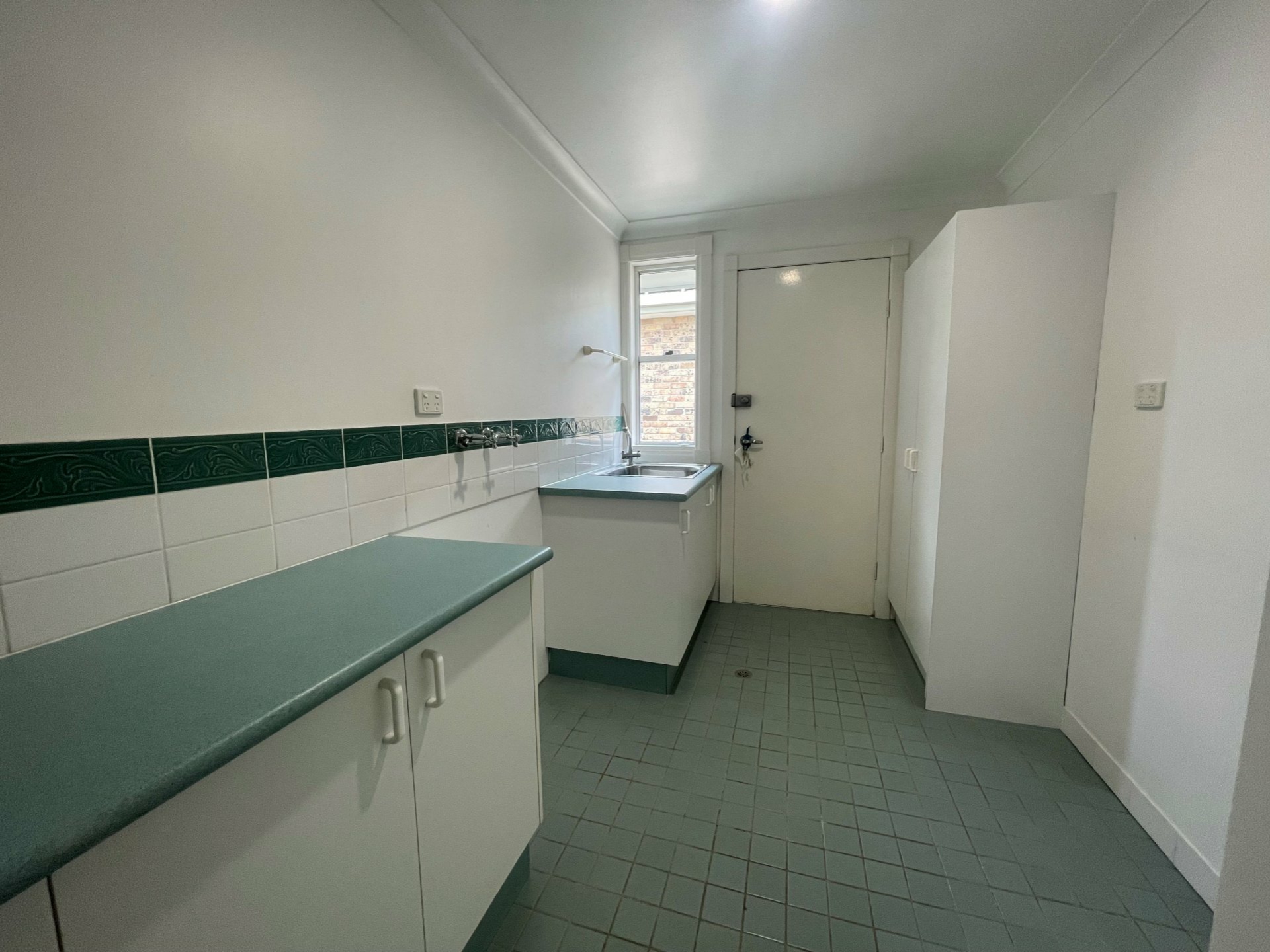 2 Matilda Place, HILLVUE