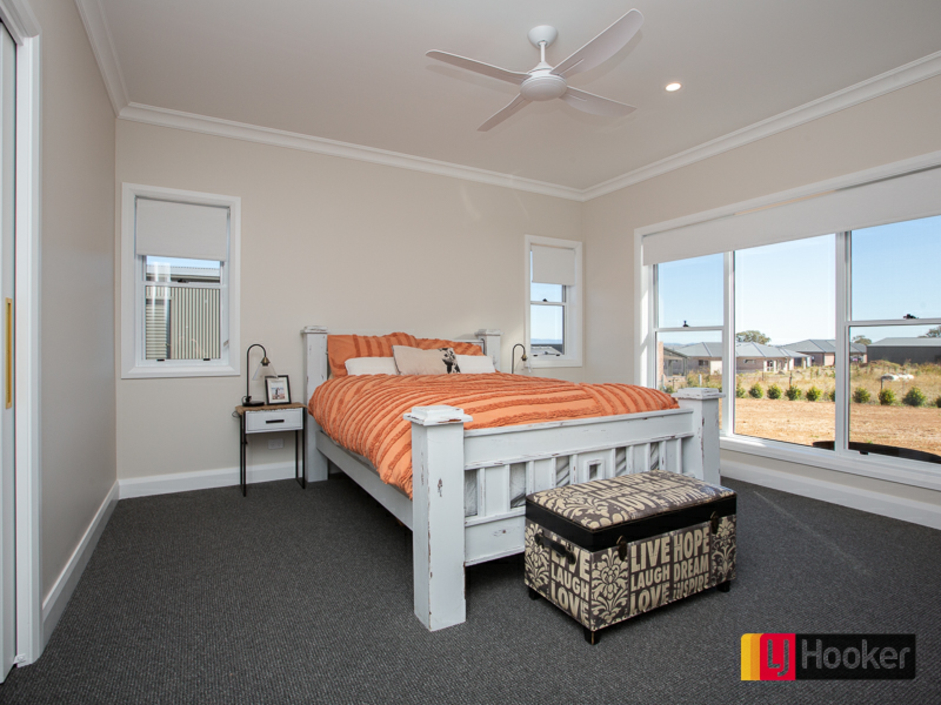 11 Potts Parade, MOORE CREEK