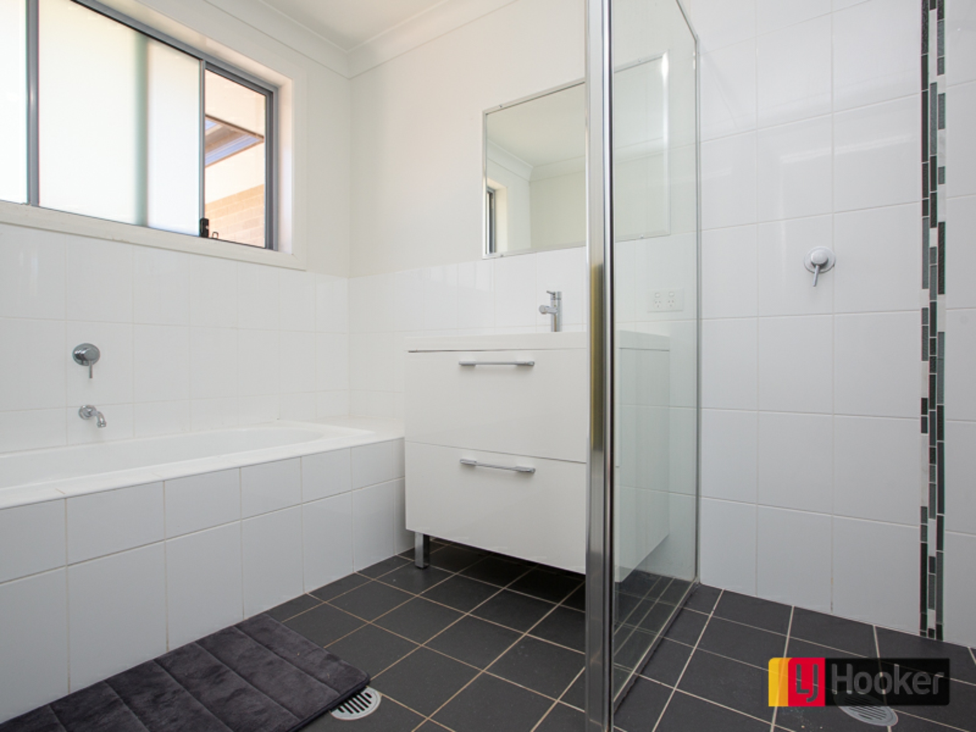 9 Wagtail Close, CALALA