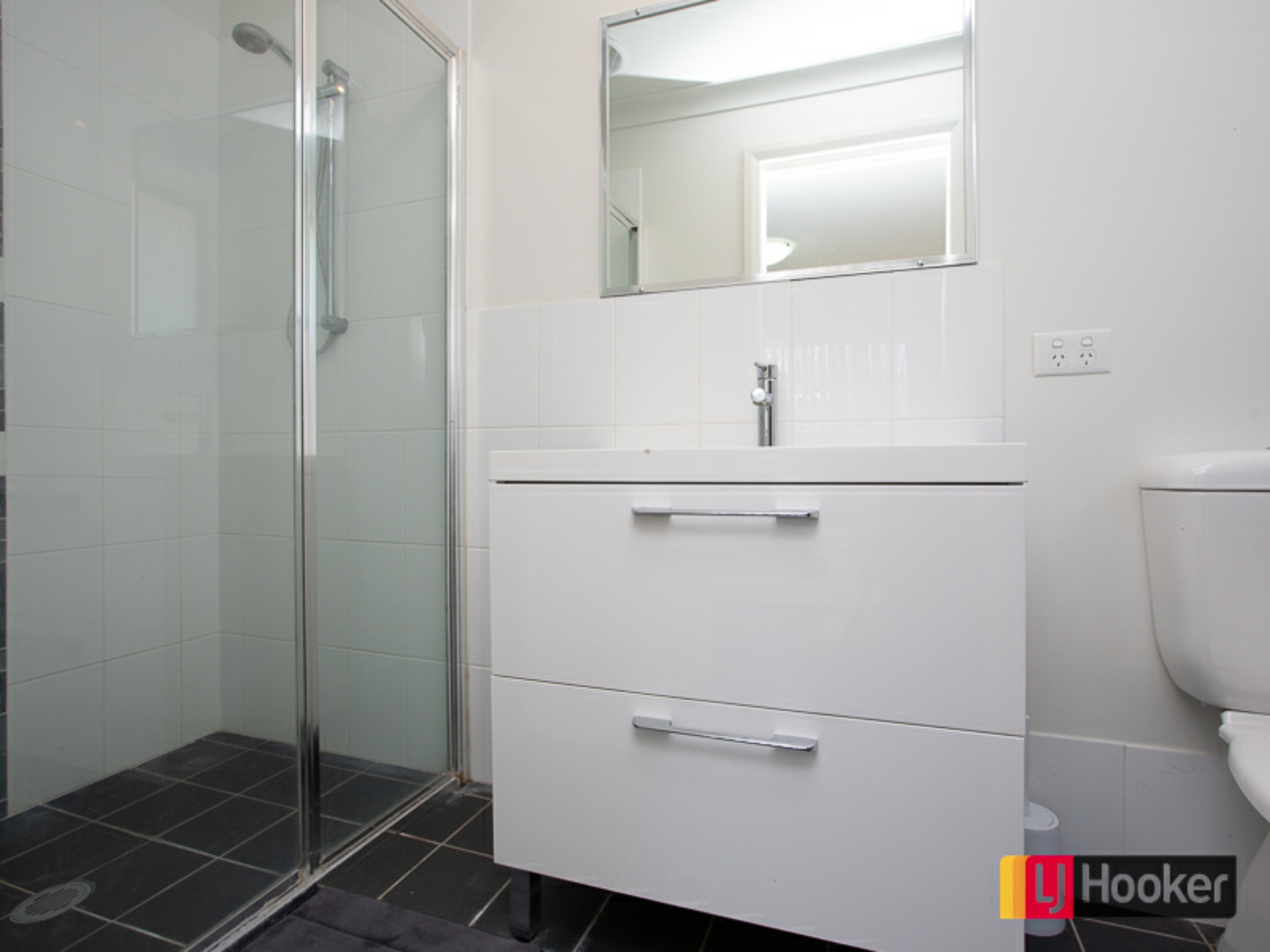 9 Wagtail Close, CALALA