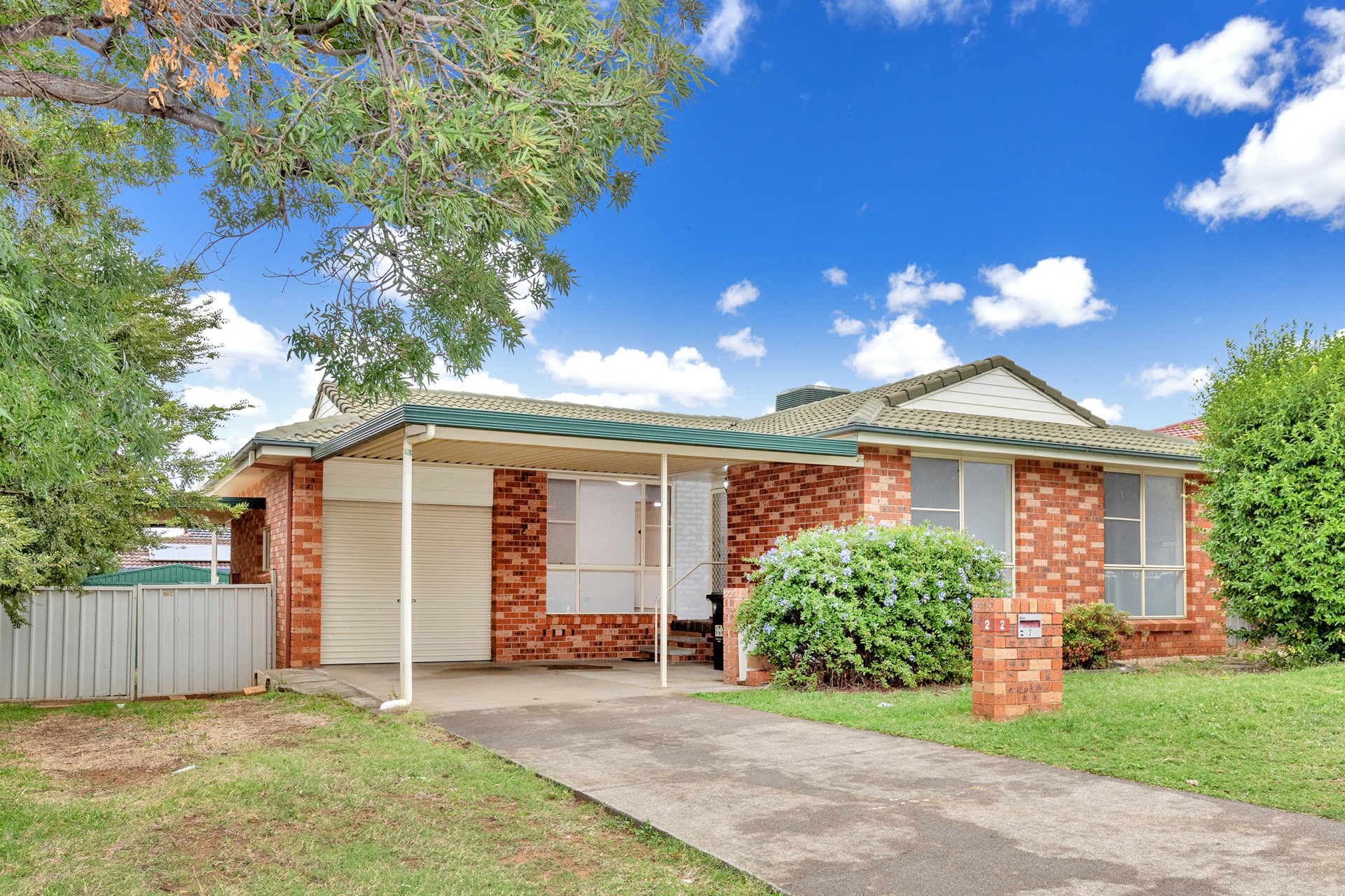 2 Bradley Place, North Tamworth