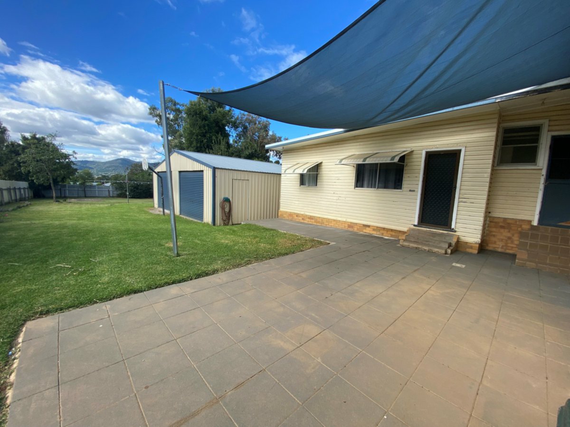 8 Central Avenue, SOUTH TAMWORTH