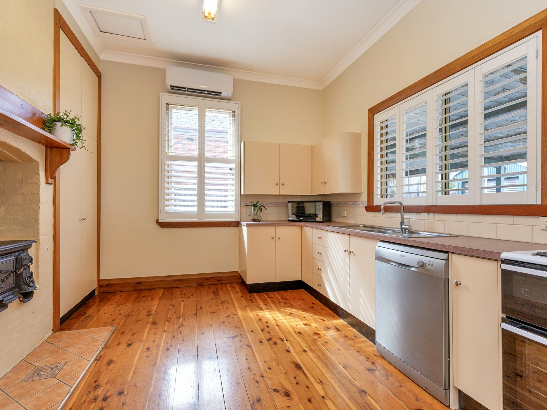 25 Roderick Street, EAST TAMWORTH