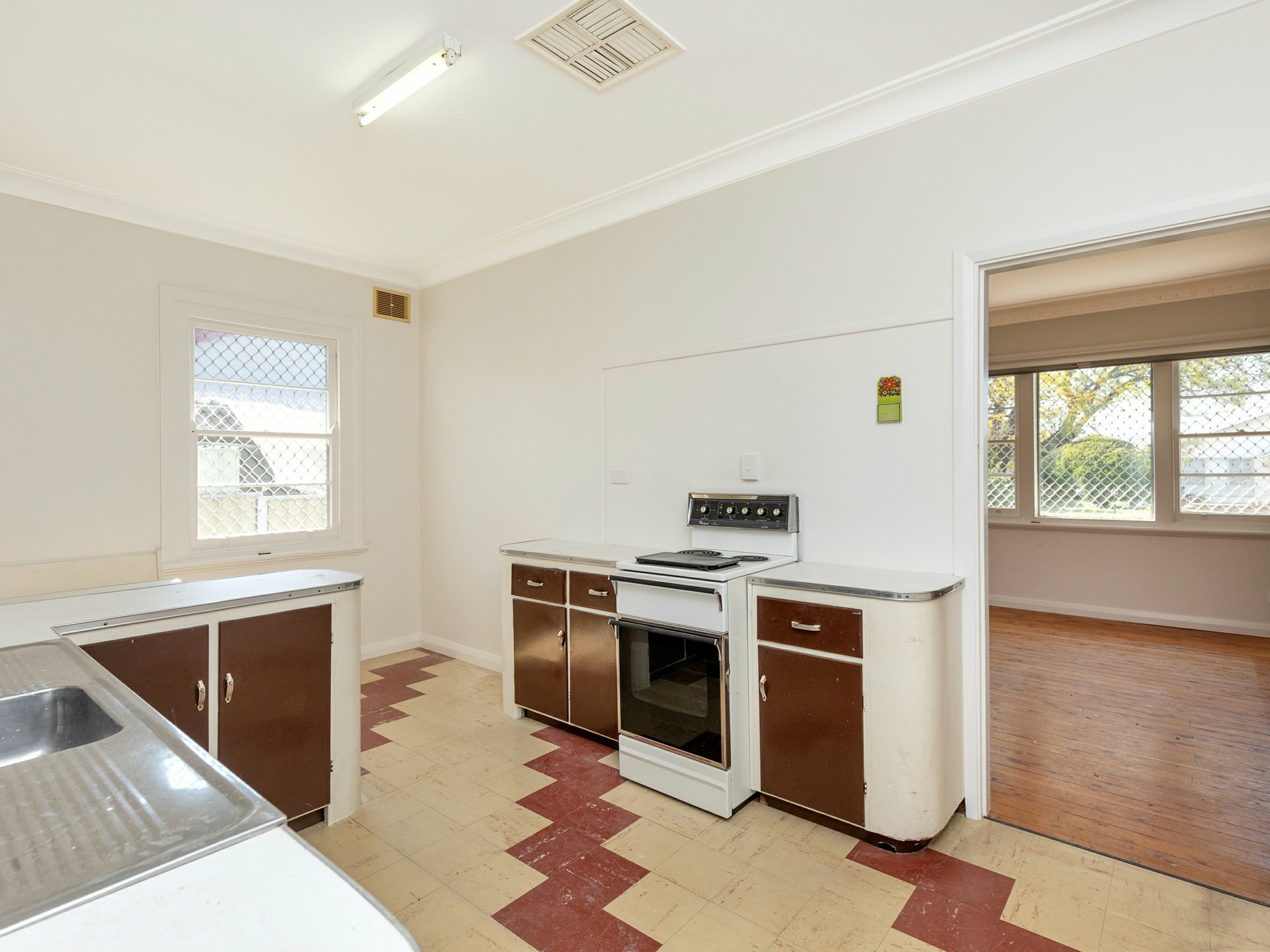 37 Jean Street, SOUTH TAMWORTH