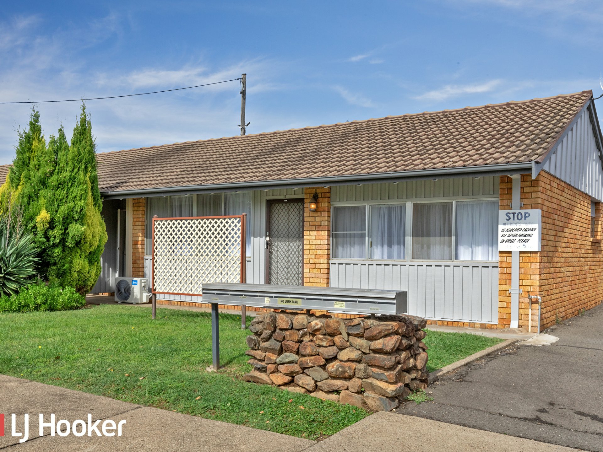 Unit 11/9-13 Diane Street, SOUTH TAMWORTH