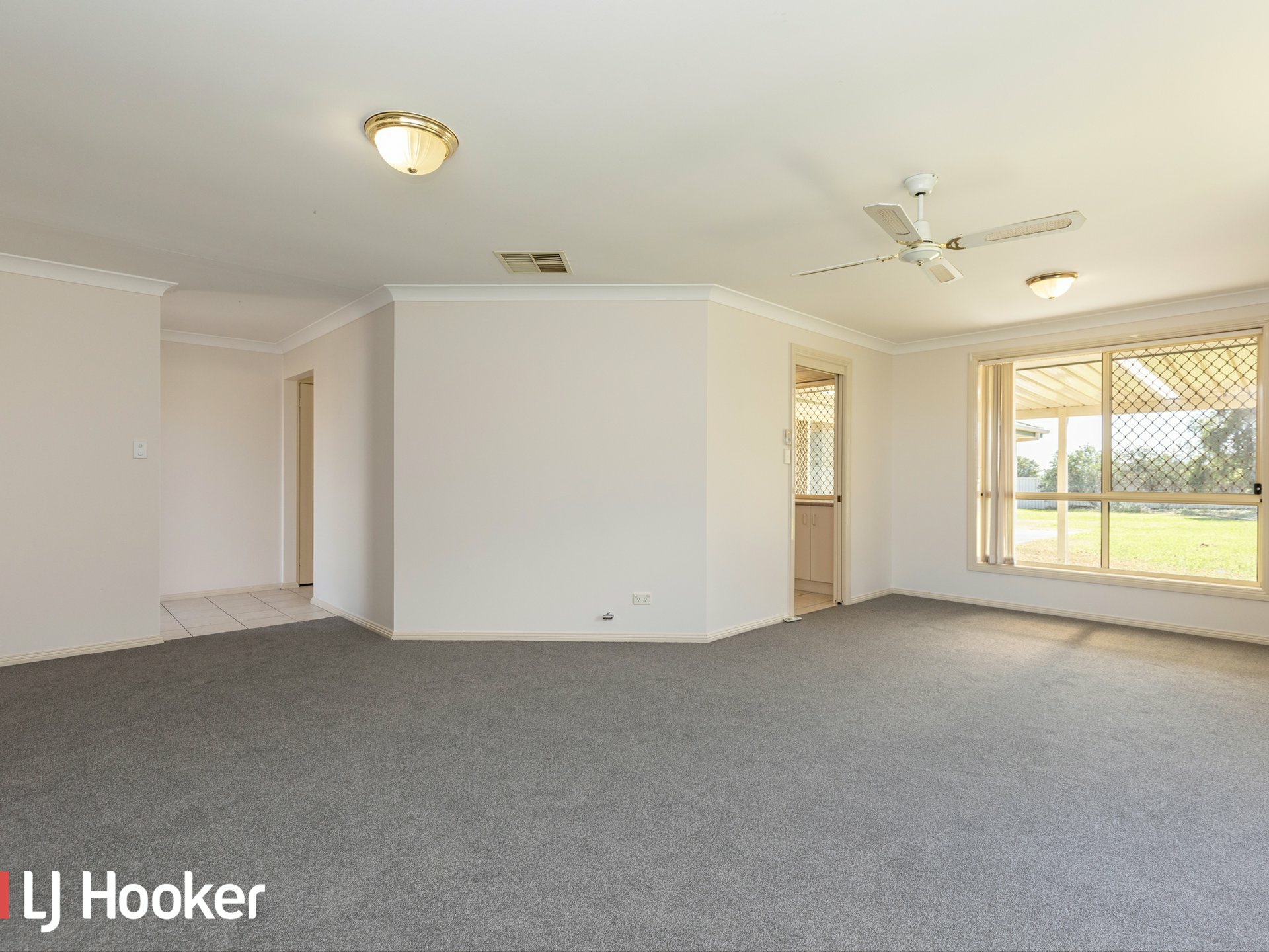 33 Wahroonga Drive, HILLVUE
