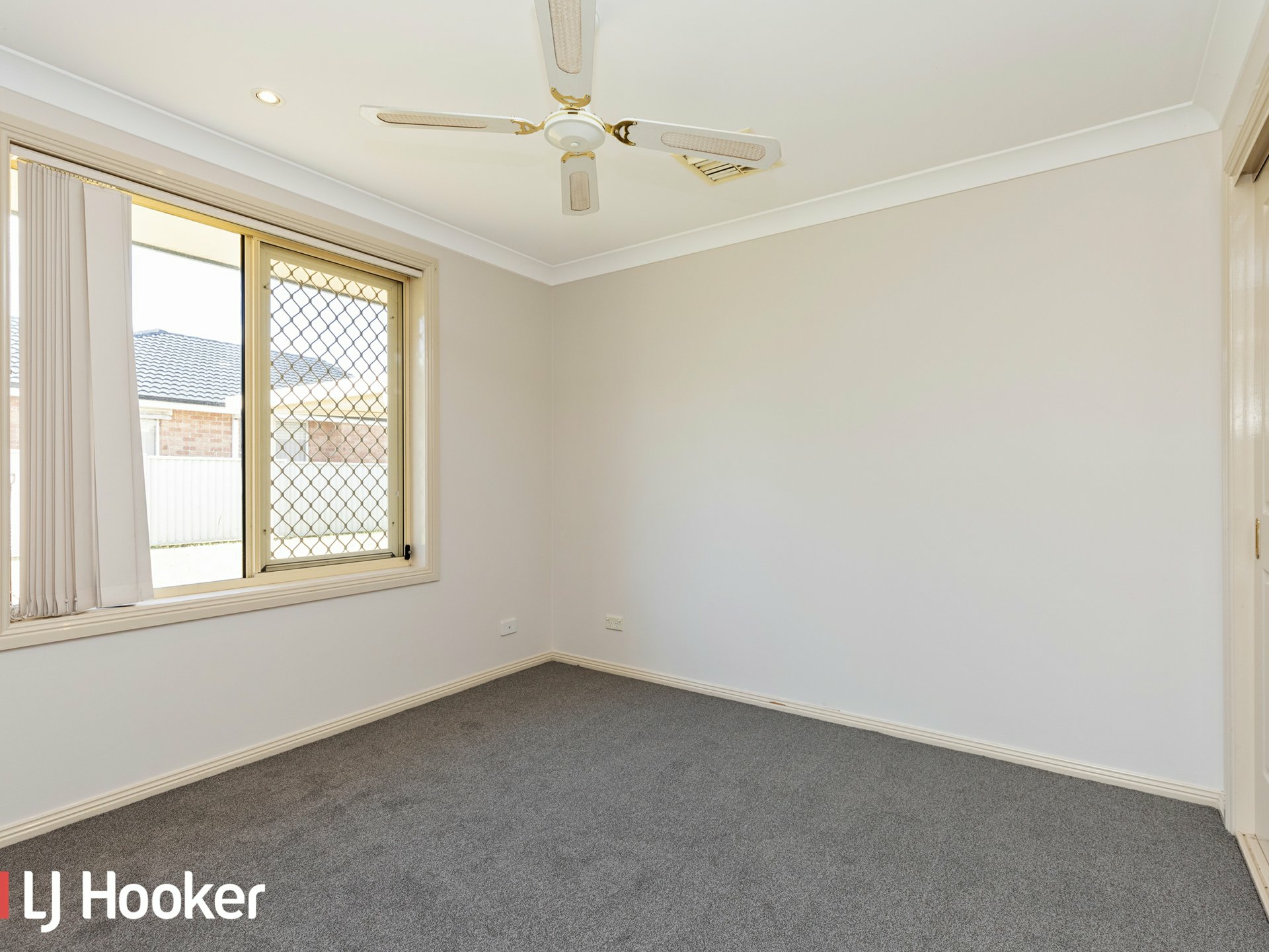 33 Wahroonga Drive, HILLVUE