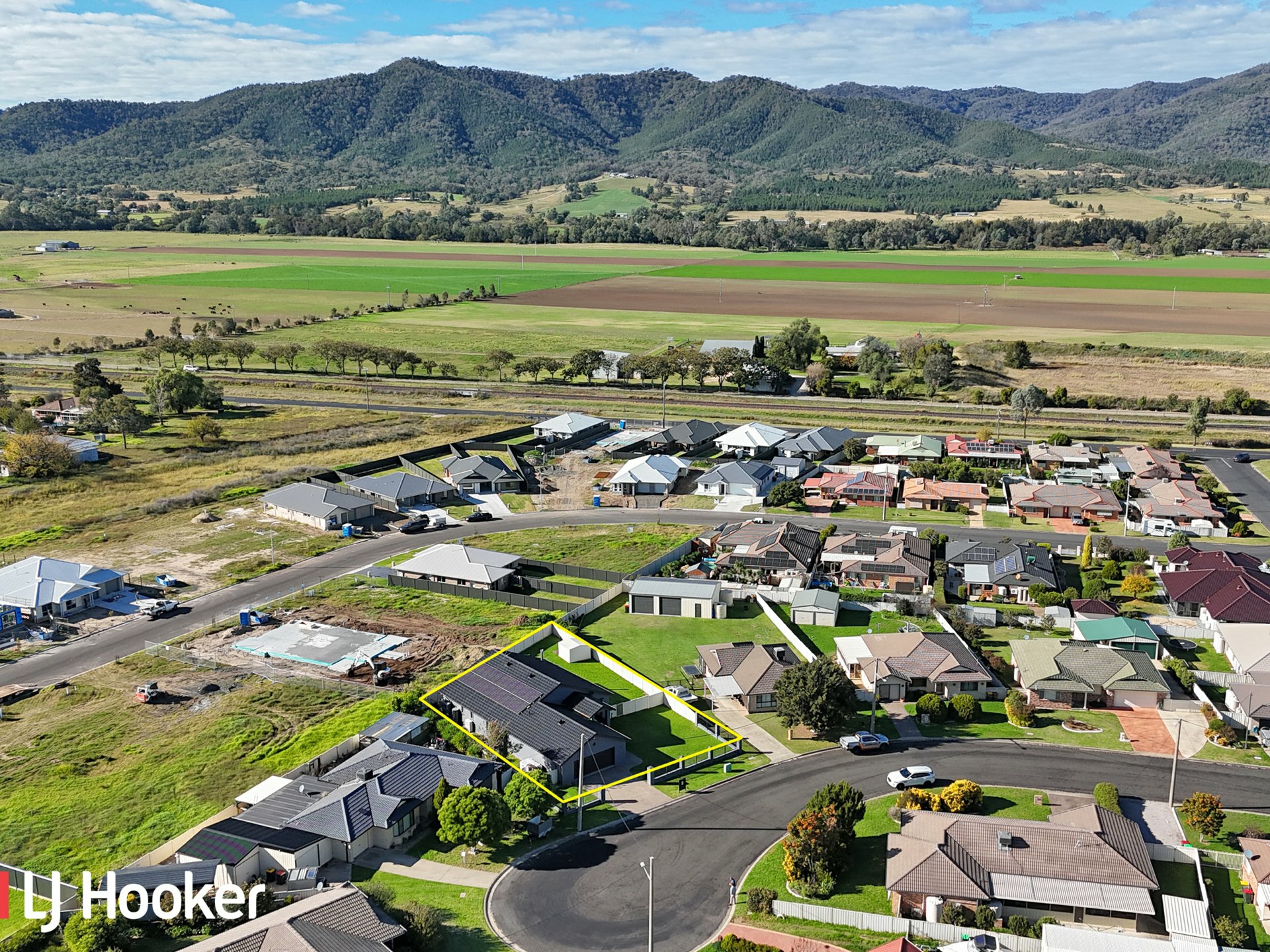 7 Banksia Close, KOOTINGAL