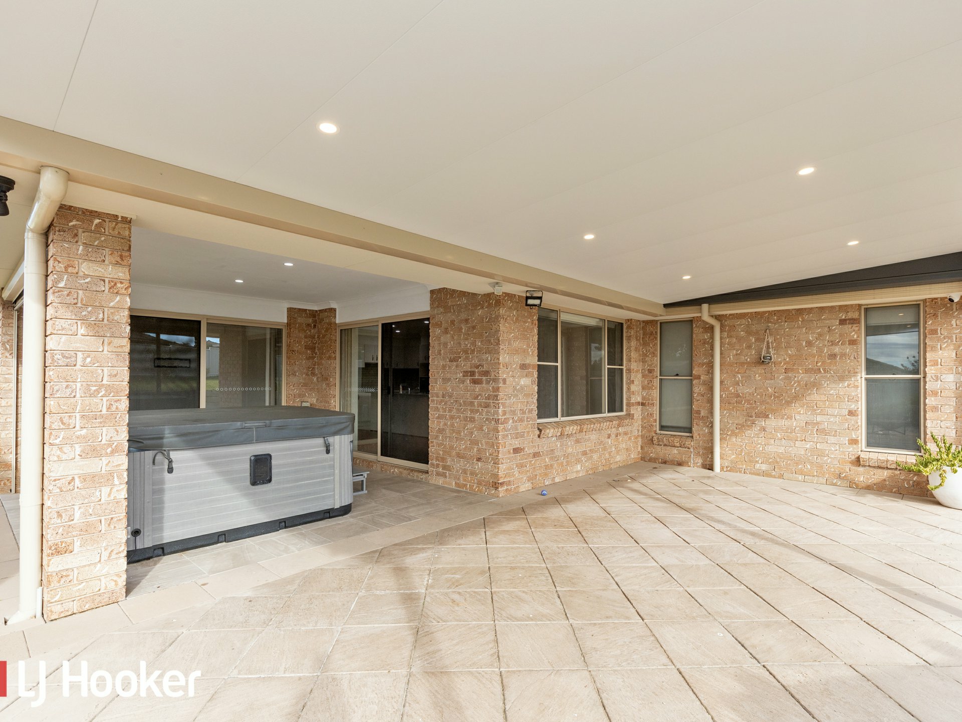 5 Kalinda Place, HILLVUE
