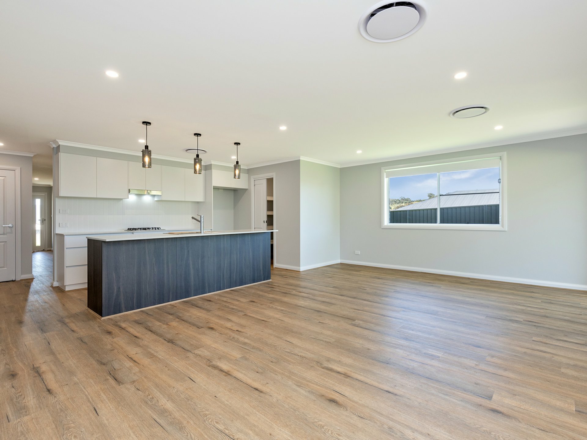 7 Hanbury Drive, NORTH TAMWORTH