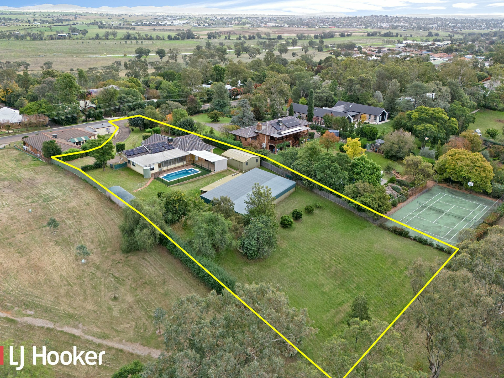 62 Panorama Road, CALALA