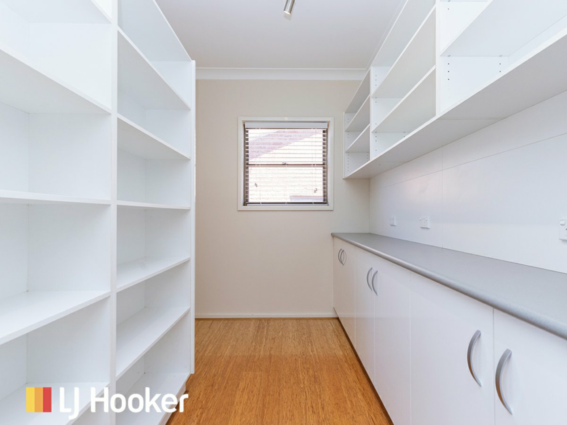 14 Caloola Street — photo 3 of 21