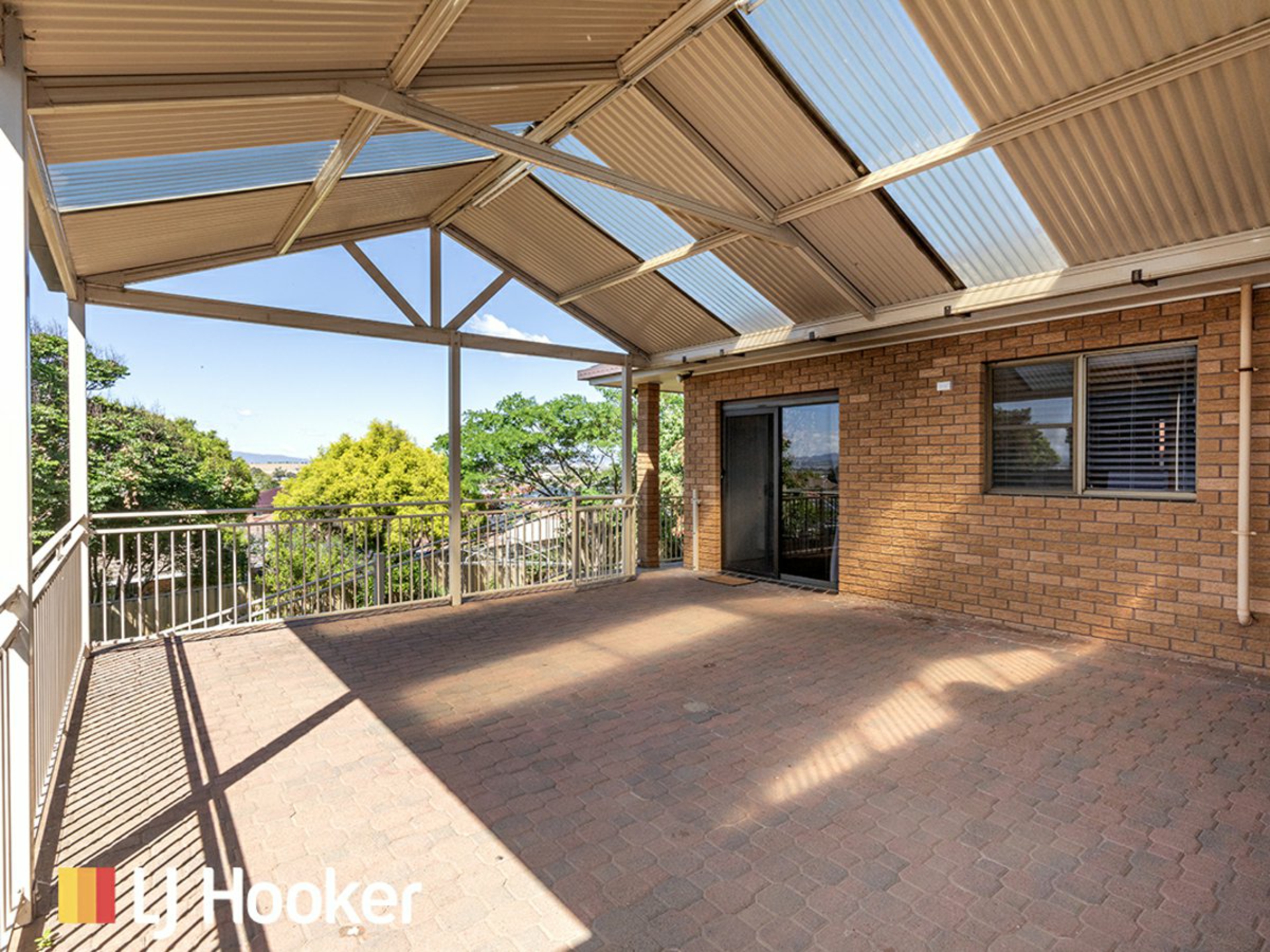 14 Caloola Street — photo 4 of 21
