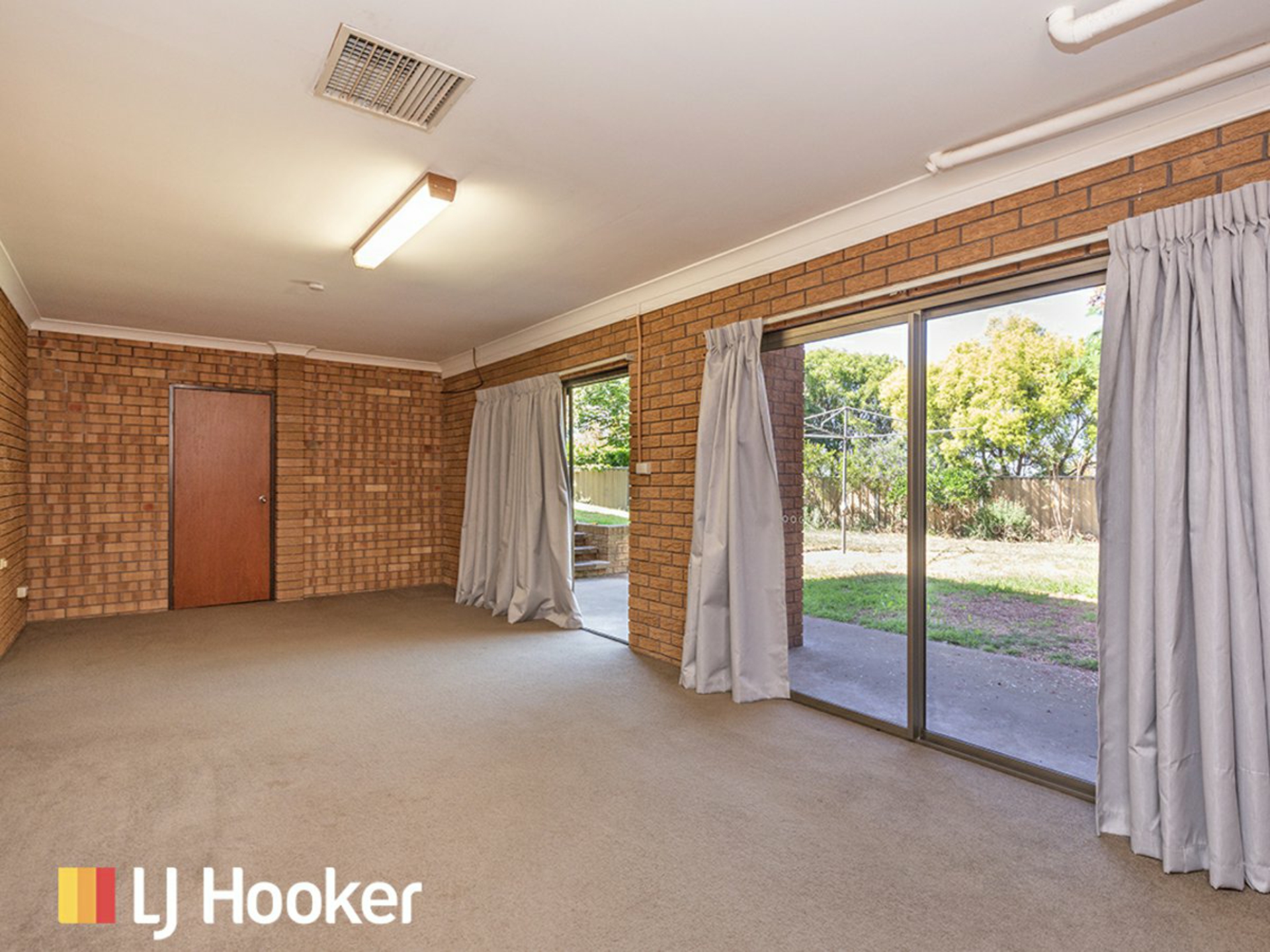 14 Caloola Street — photo 7 of 21