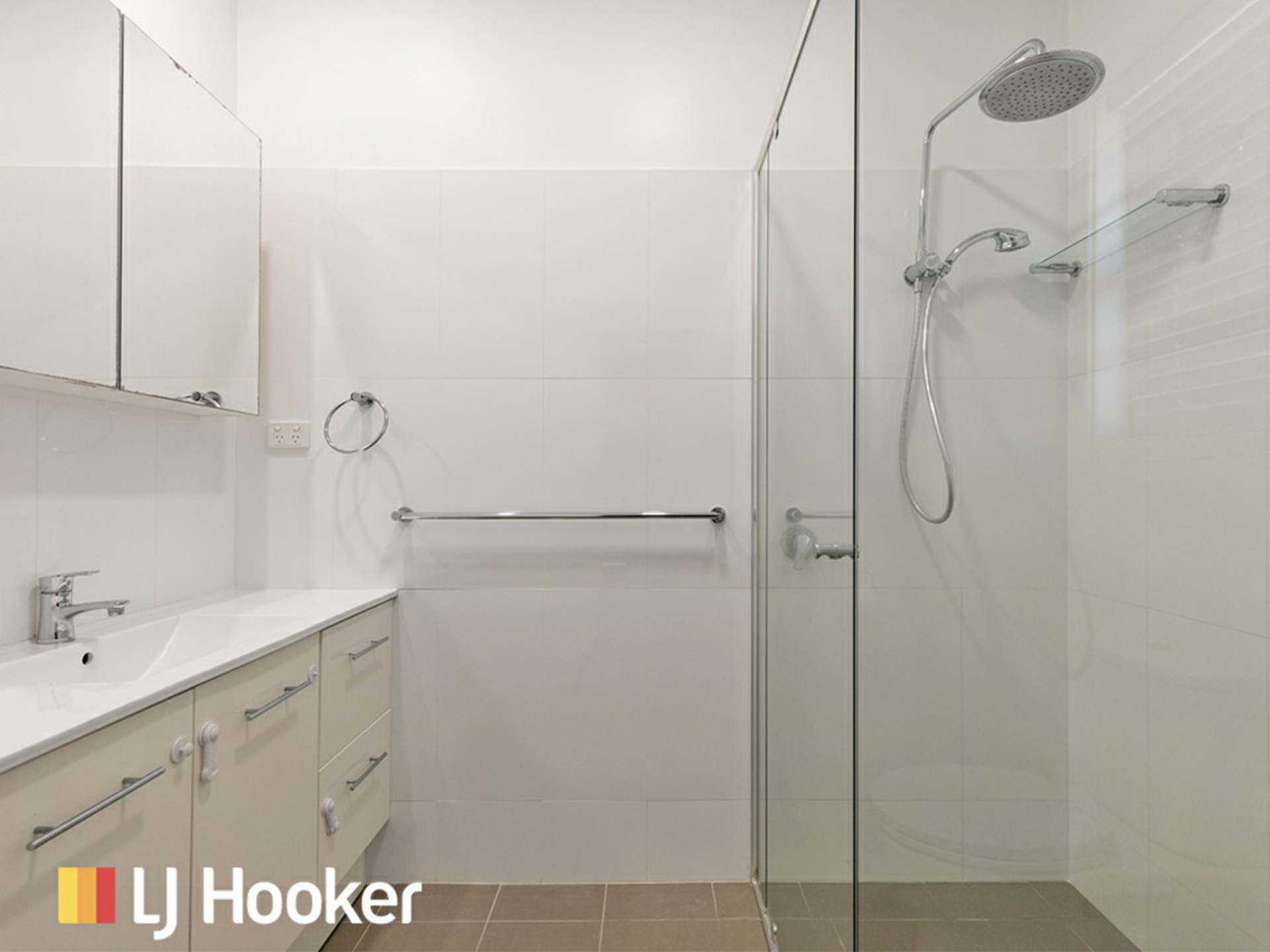 14 Caloola Street — photo 10 of 21