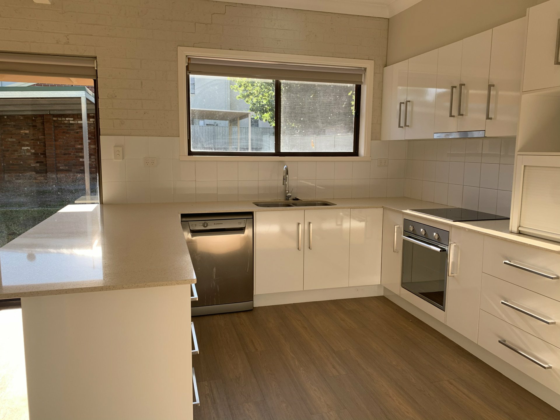 22 Napier Street — photo 3 of 14