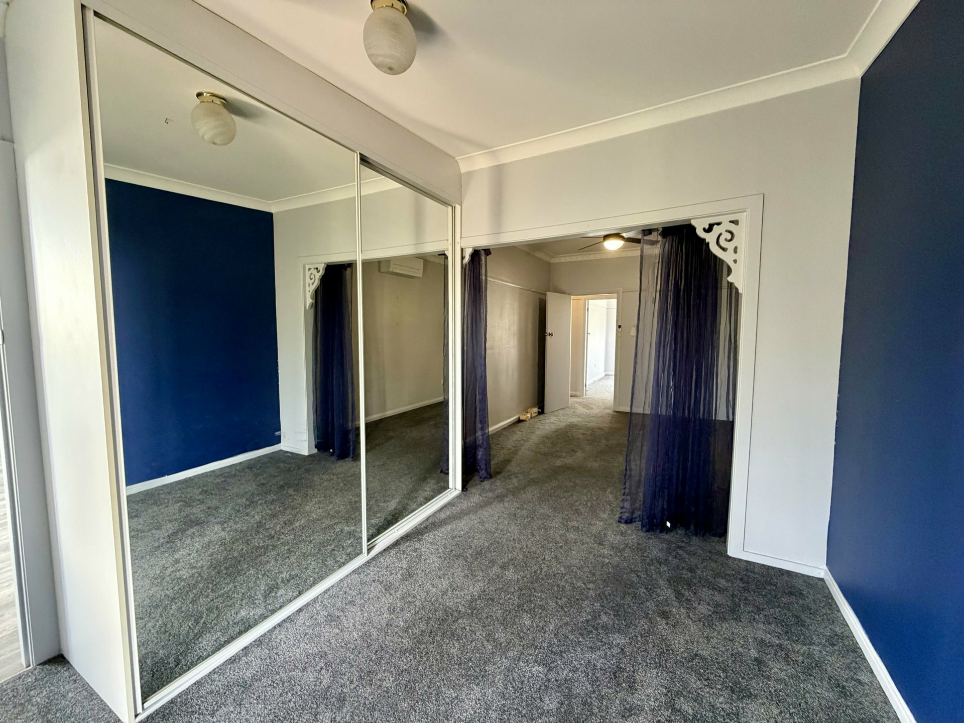 32 Robert Street — photo 9 of 10