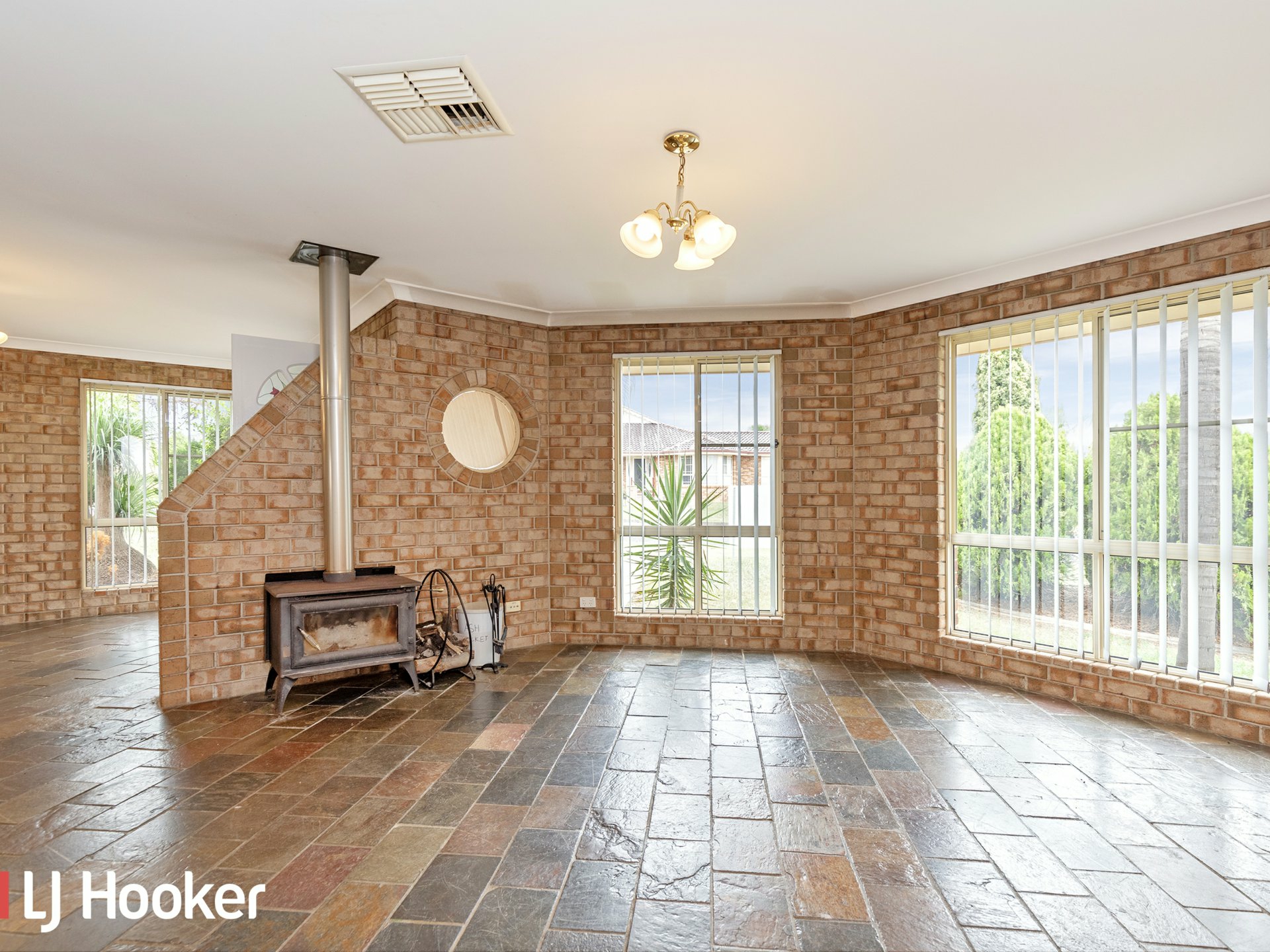 43 Allawah Street — photo 4 of 17
