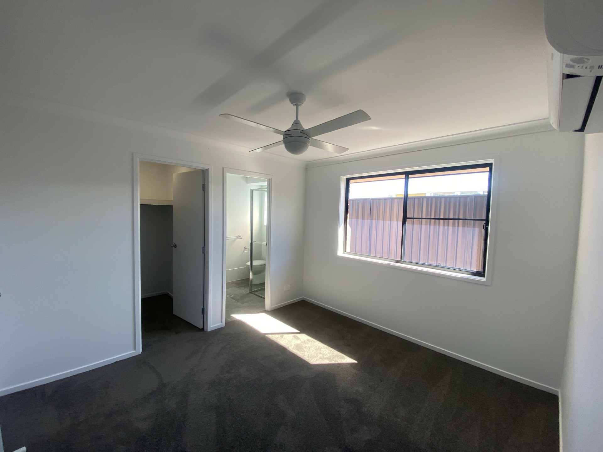 1/38 Cliffdale Place — photo 3 of 9