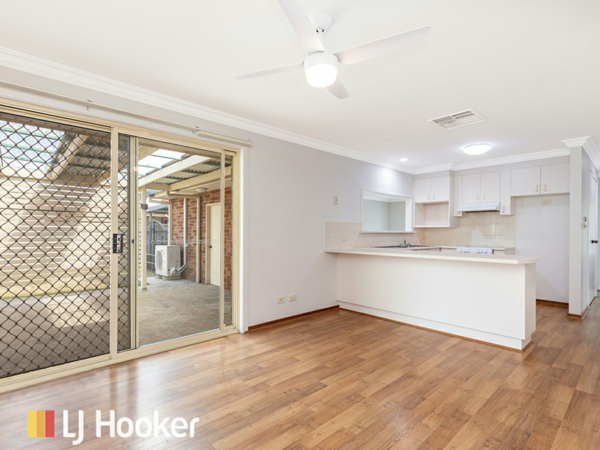 8 Bryan Street — photo 3 of 20