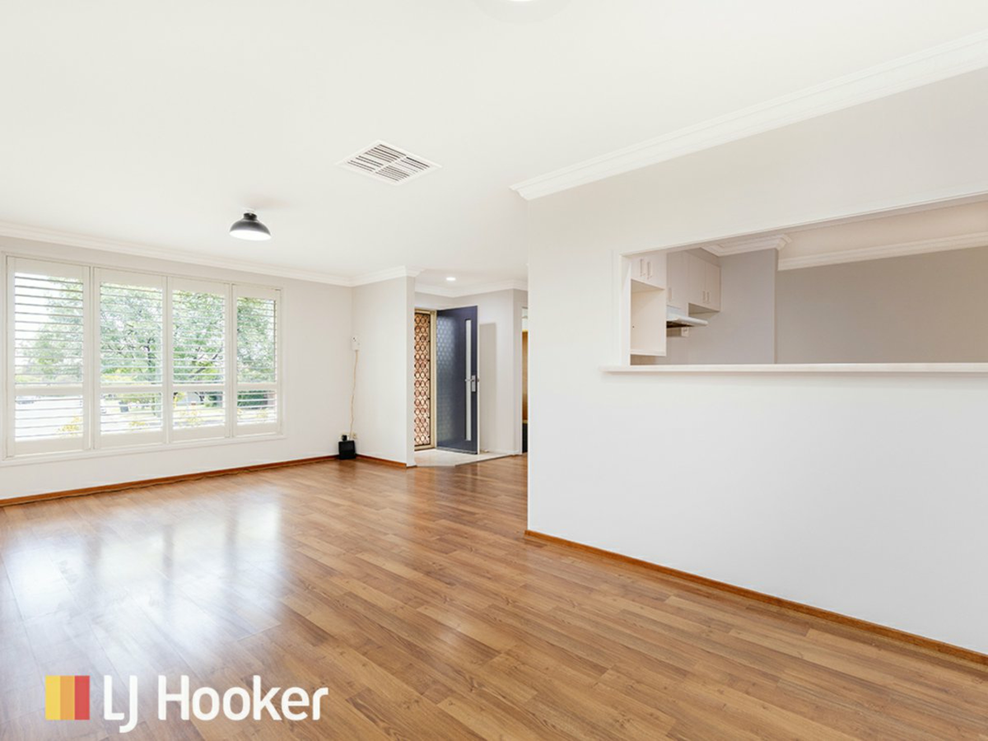 8 Bryan Street — photo 4 of 20
