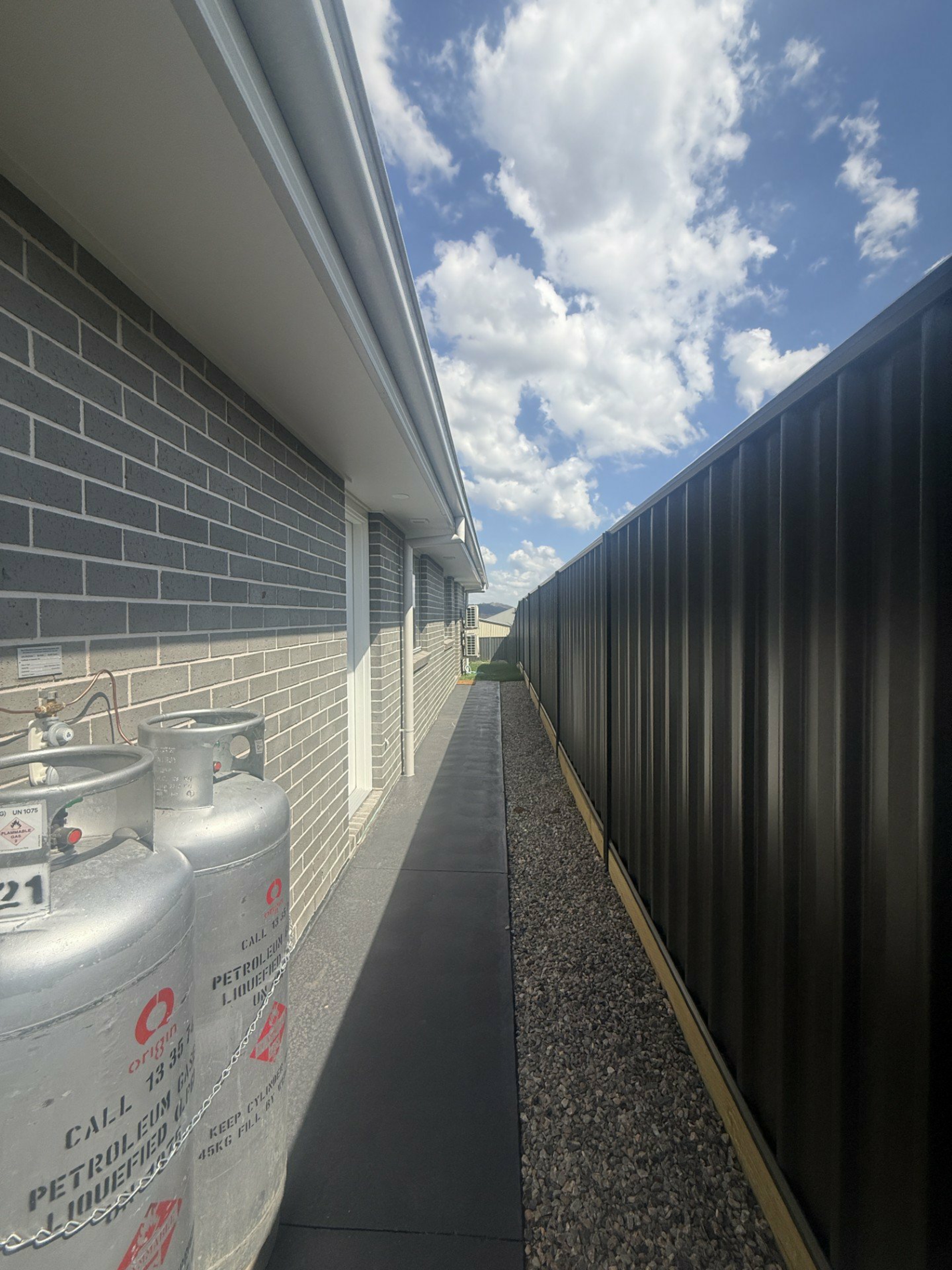 2/23 Cliffdale Place — photo 4 of 5