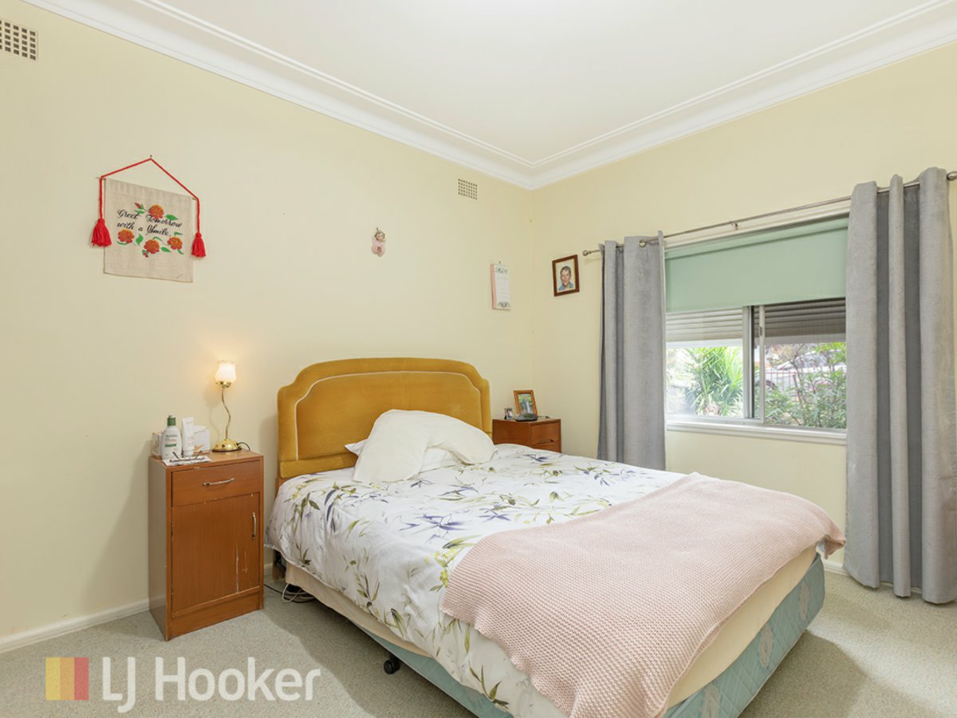 13 Oak Street — photo 6 of 13