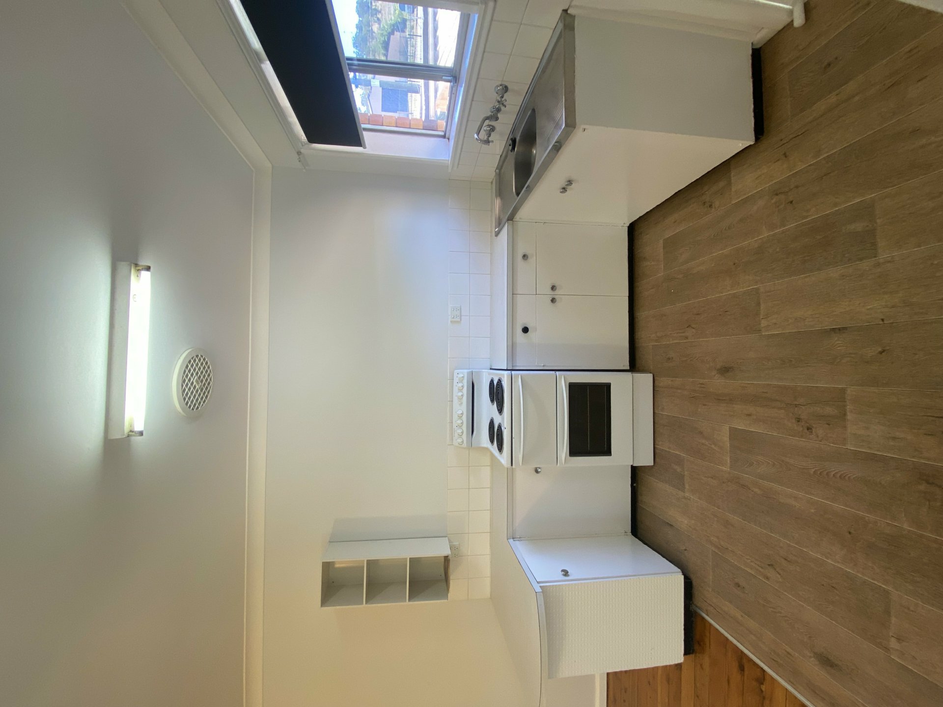 2/575 Armidale Road — photo from LJ Hooker Tamworth